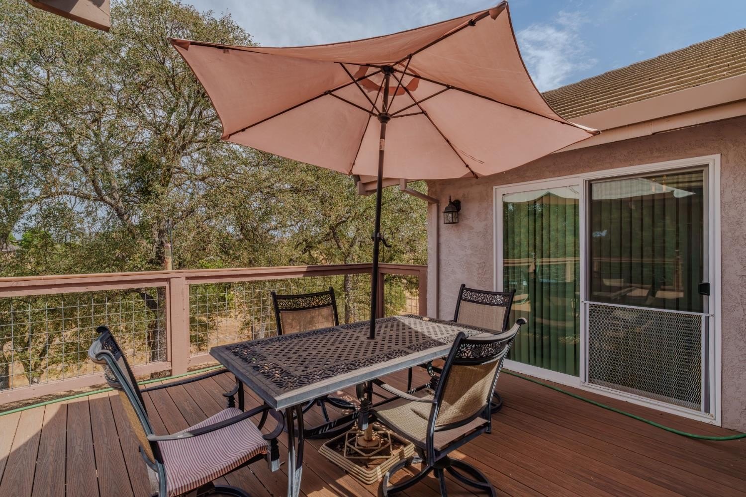 Wallace, California, 95254, United States, 4 Bedrooms Bedrooms, ,3 BathroomsBathrooms,Residential,For Sale,1976011