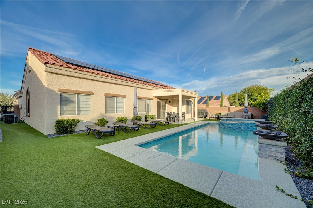 Las Vegas, Nevada, 89141, United States, 3 Bedrooms Bedrooms, ,3 BathroomsBathrooms,Residential,For Sale,1988947