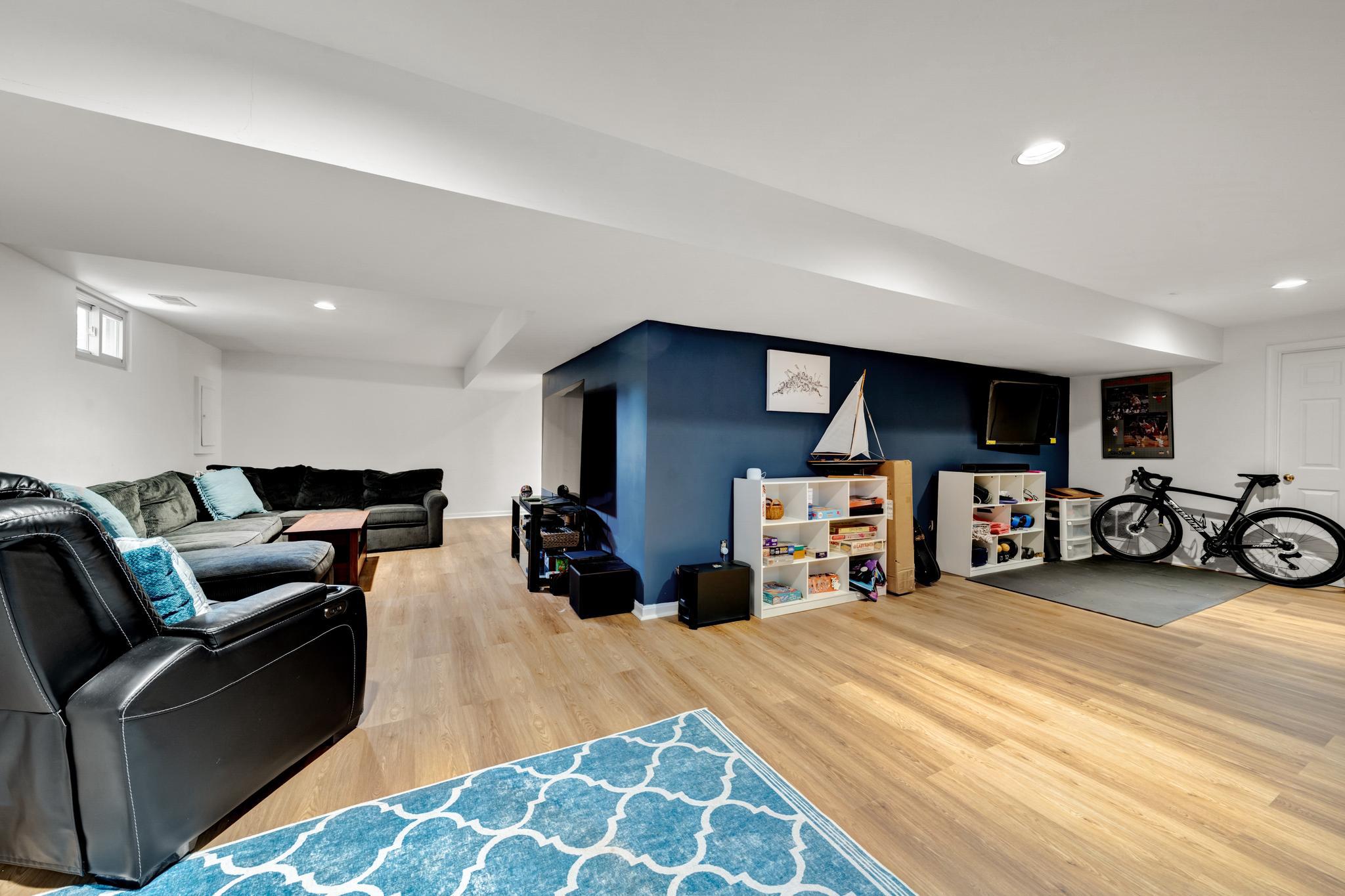  7409 Shady Palm Drive, Springfield, VA, 22153 - 物件實景