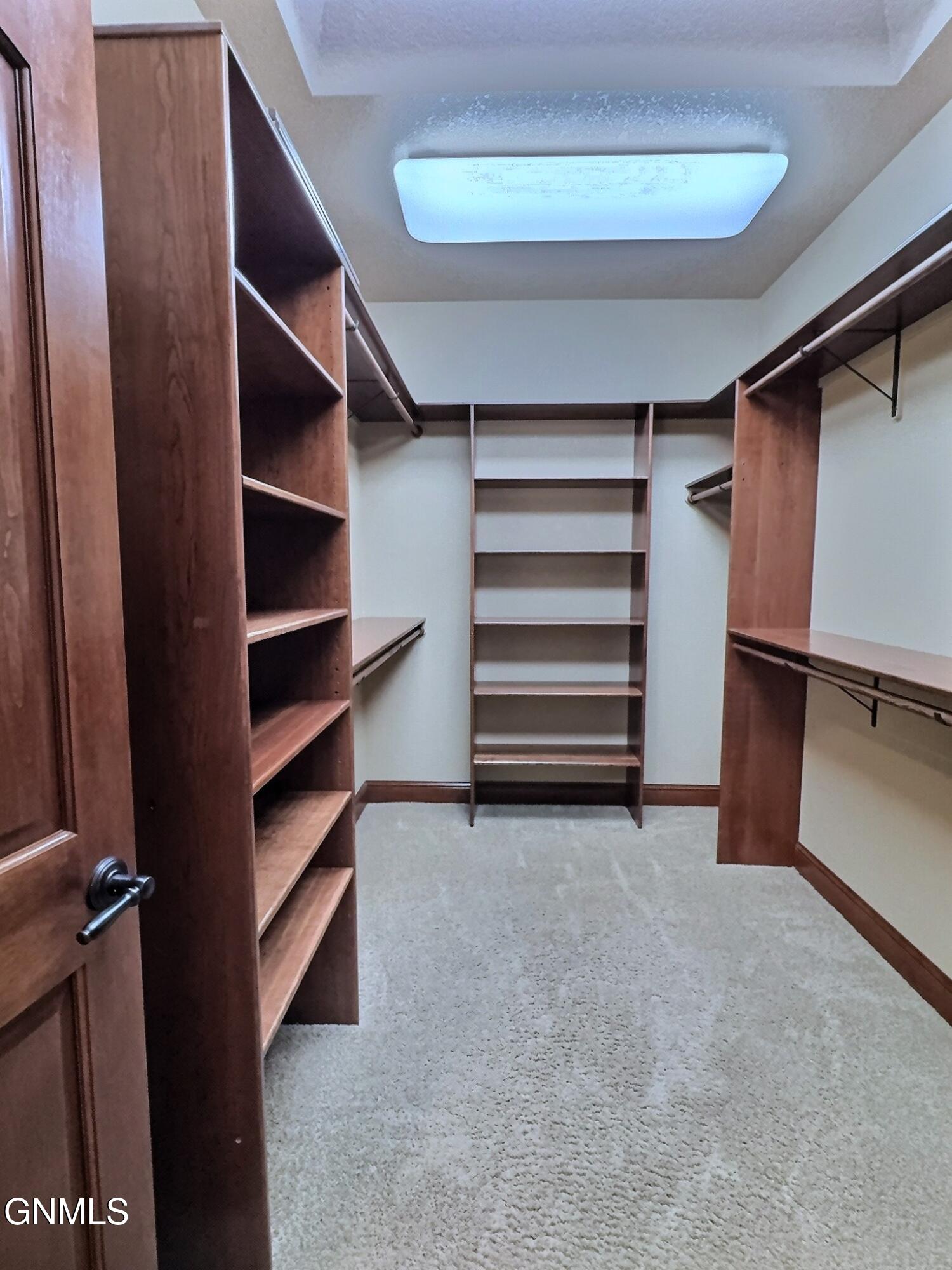 Bismarck, North Dakota, 58501, United States, 4 Bedrooms Bedrooms, ,4 BathroomsBathrooms,Residential,For Sale,2038873