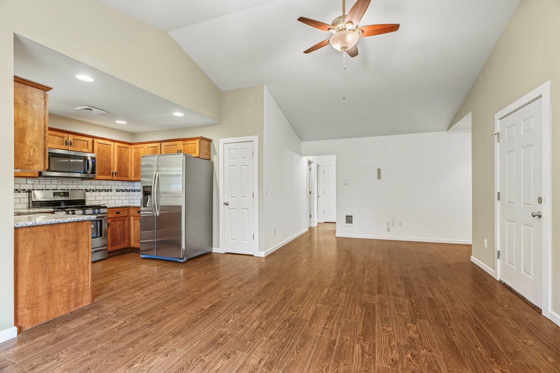  405 NW 7TH AVE Kelso, WA 98626 - 物件實景
