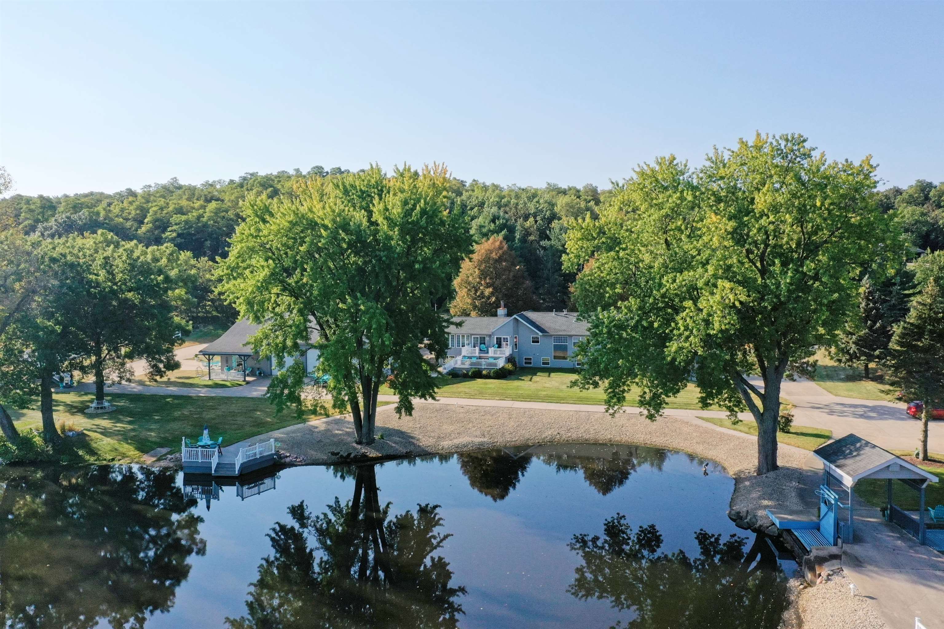 Rio, Wisconsin, 53960, United States, 3 Bedrooms Bedrooms, ,3 BathroomsBathrooms,Residential,For Sale,1976824