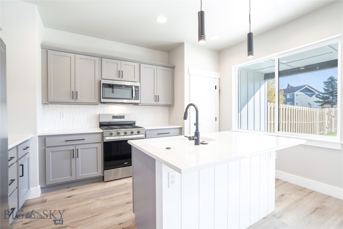 Bozeman, Montana, 59718, United States, ,Residential,For Sale,1987702