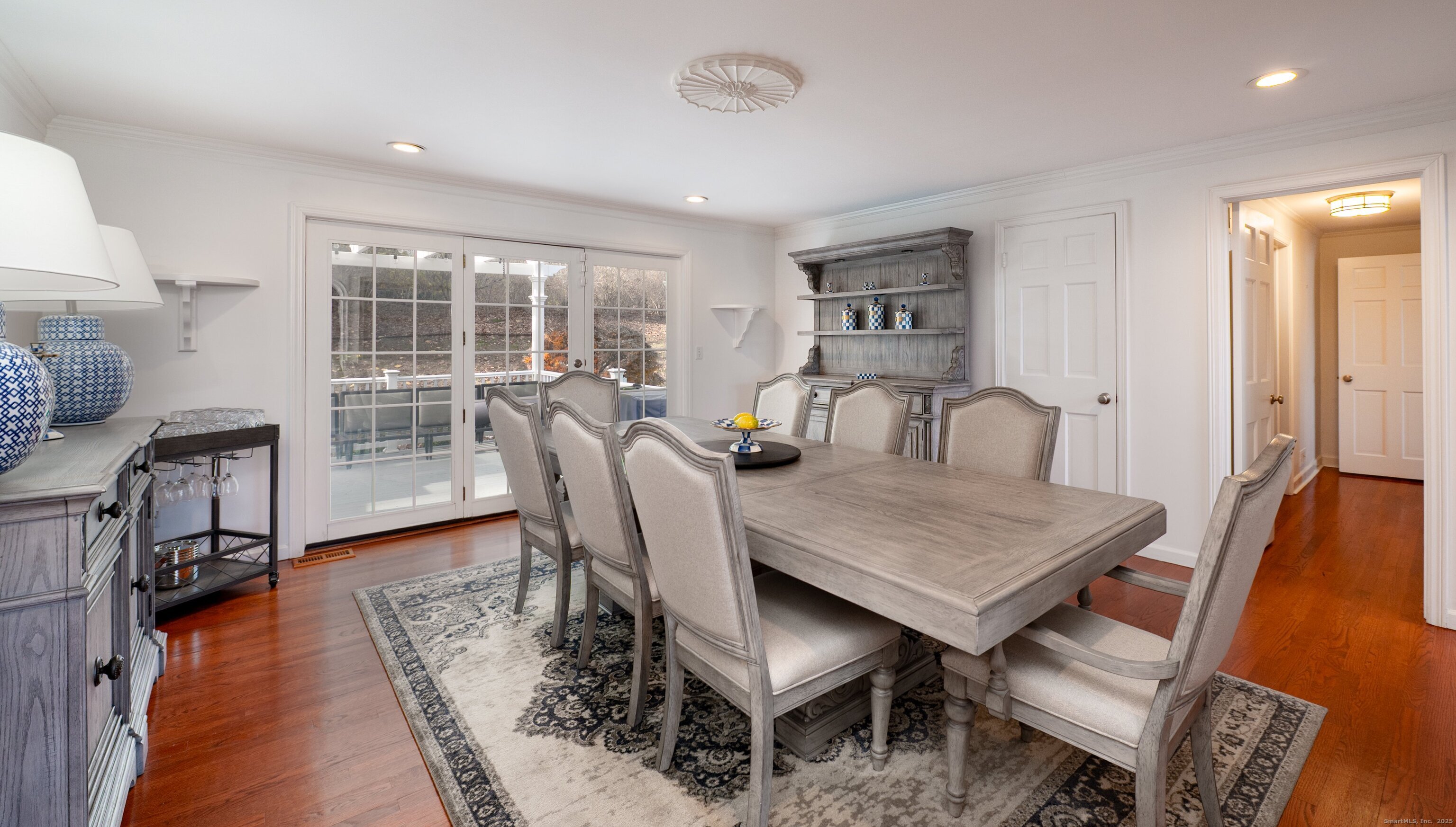 Branford, Connecticut, 06405, United States, 4 Bedrooms Bedrooms, ,4 BathroomsBathrooms,Residential,For Sale,2000721