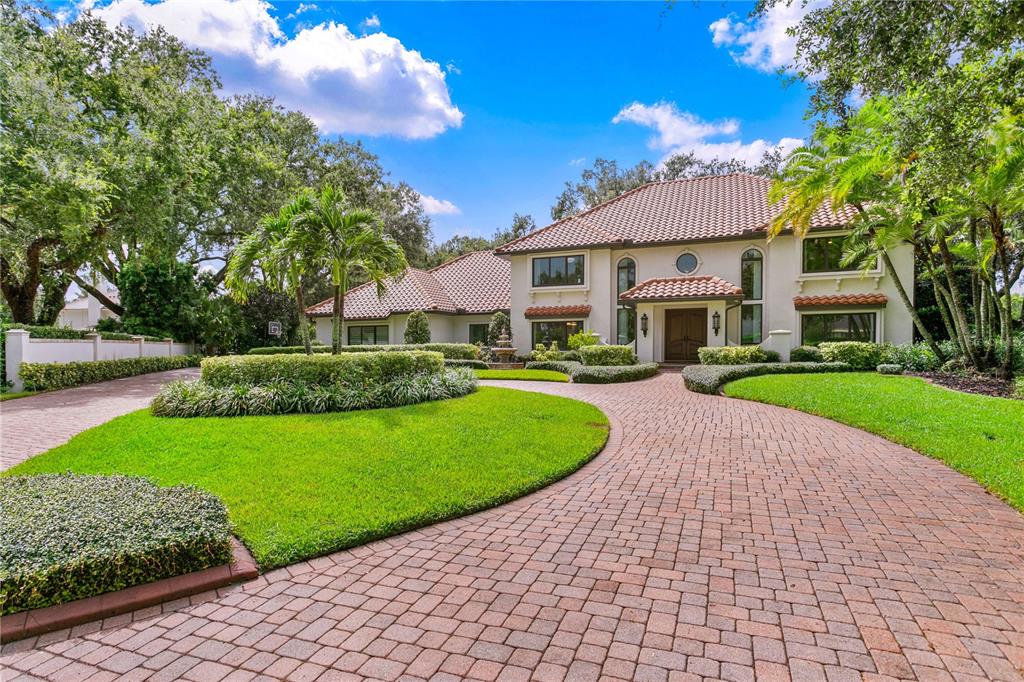 Tampa, Florida, 33613, United States, 7 Bedrooms Bedrooms, ,8 BathroomsBathrooms,Residential,For Sale,1979226