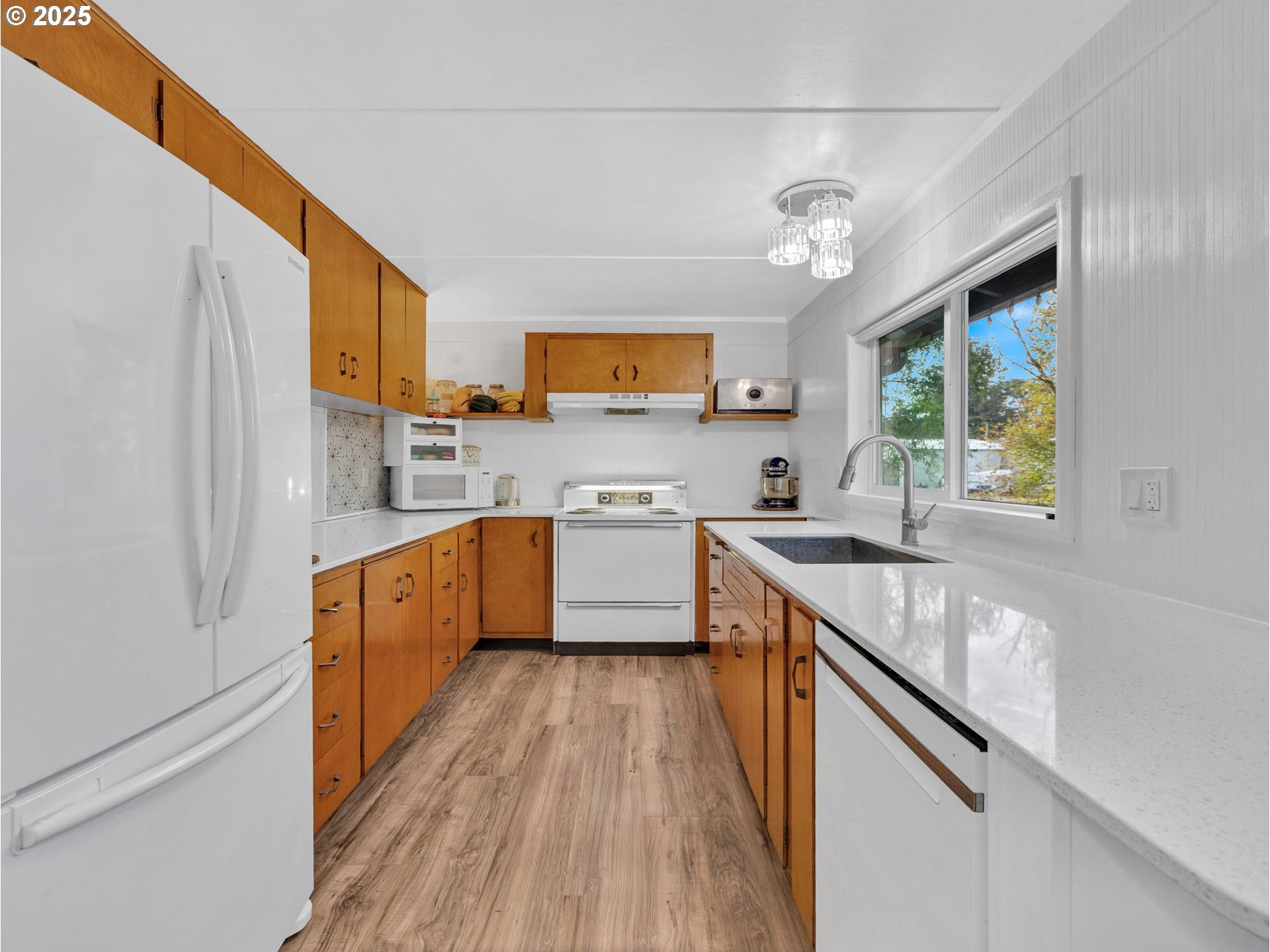 Estacada, Oregon, 97023, United States, 3 Bedrooms Bedrooms, ,2 BathroomsBathrooms,Residential,For Sale,2000094