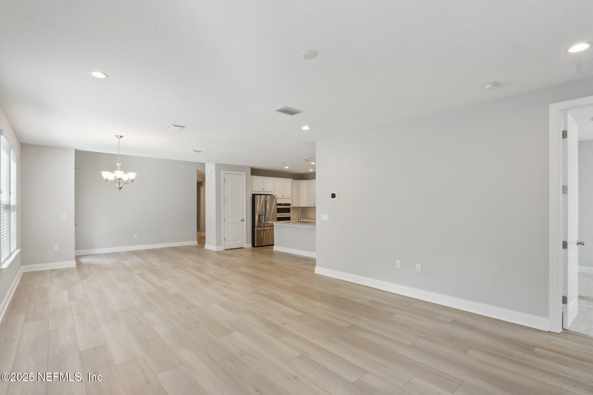 Jacksonville, Florida, 32256, United States, 4 Bedrooms Bedrooms, ,3 BathroomsBathrooms,Residential,For Sale,1796849