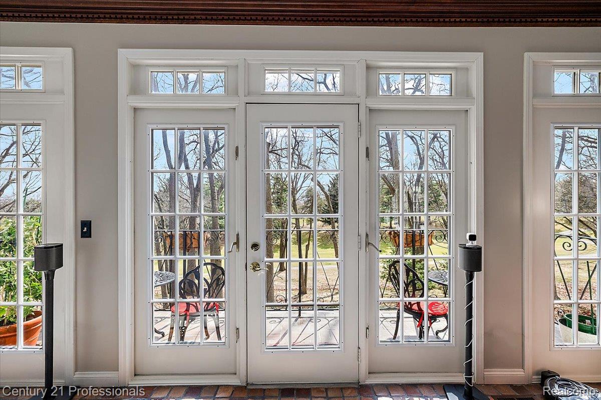Clarkston, Michigan, 48348, United States, 3 Bedrooms Bedrooms, ,4 BathroomsBathrooms,Residential,For Sale,2036106