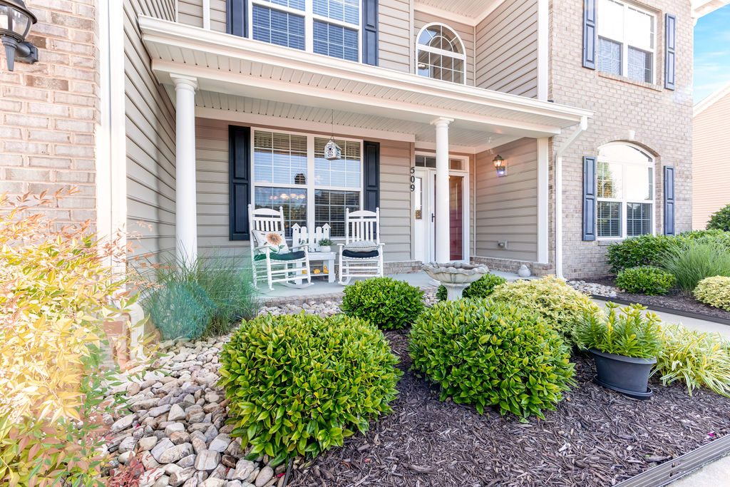 Chesapeake, Virginia, 23322, United States, 6 Bedrooms Bedrooms, ,3 BathroomsBathrooms,Residential,For Sale,1927951