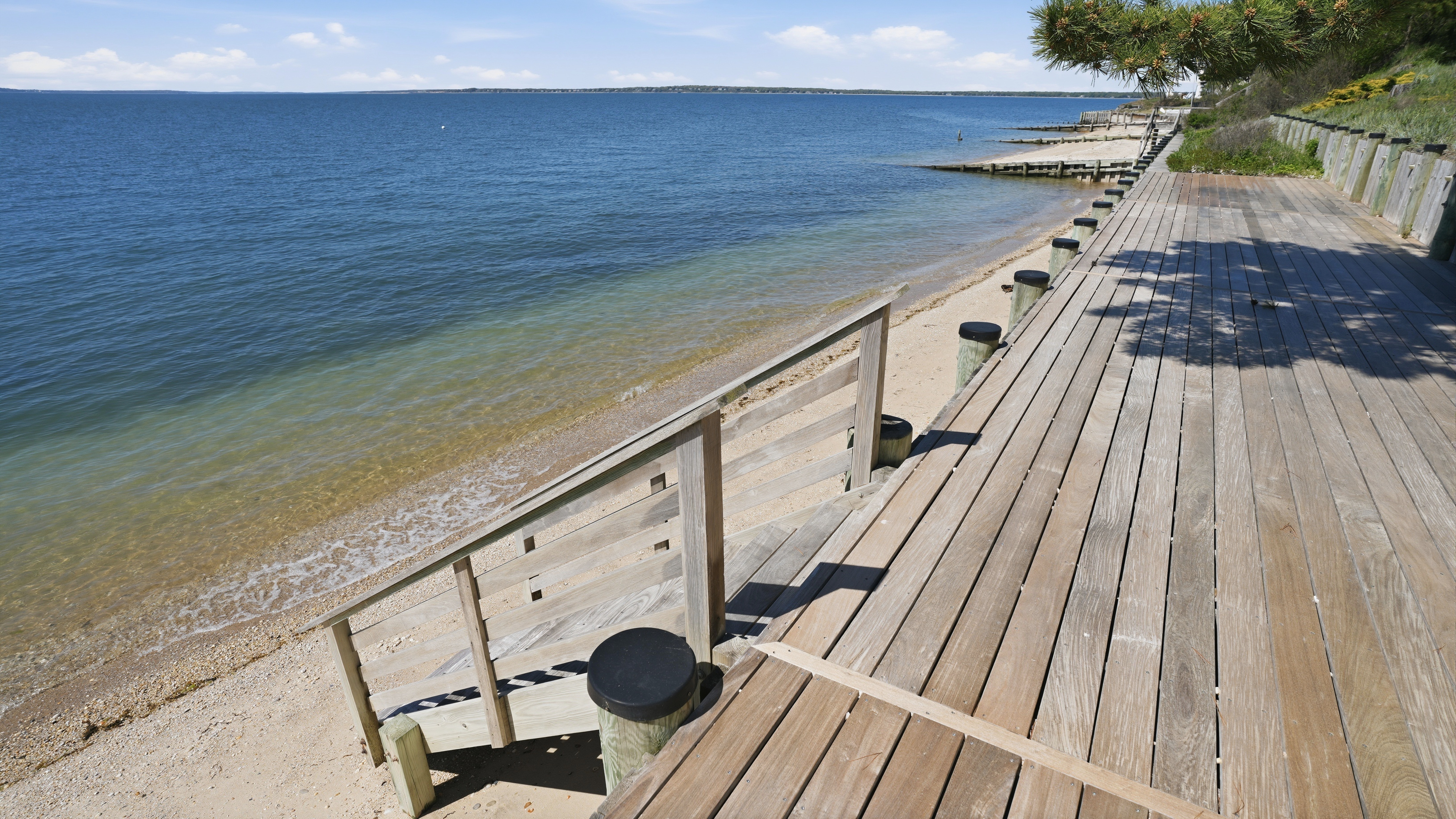  920 Cedar Point Drive E, Southold, NY, 11971 - 物件實景