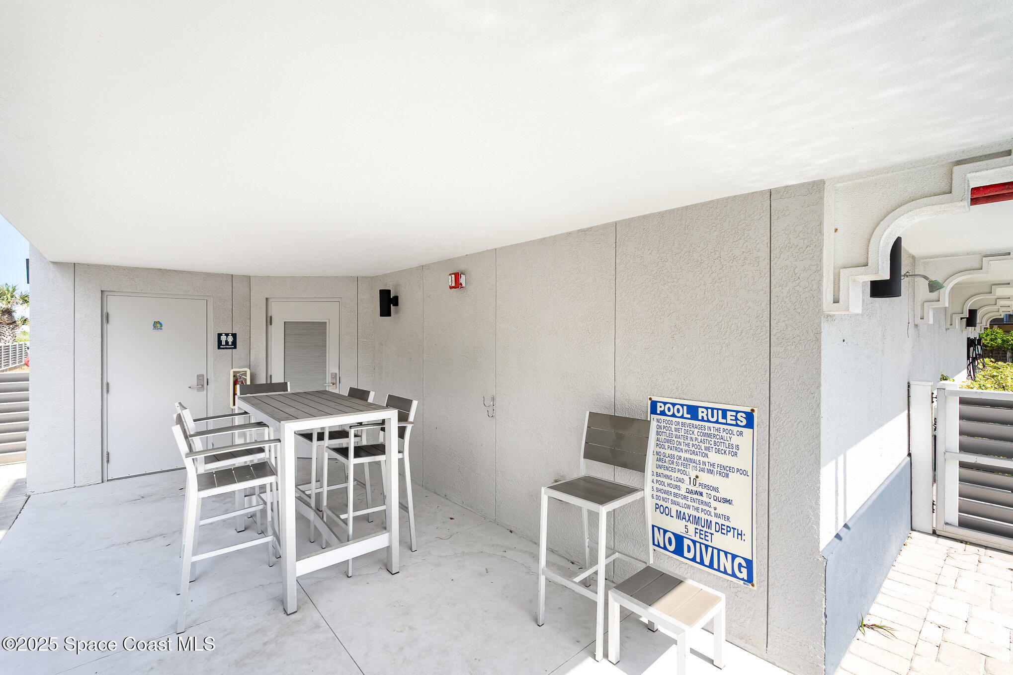 Cocoa Beach, Florida, 32931, United States, 2 Bedrooms Bedrooms, ,2 BathroomsBathrooms,Residential,For Sale,1975351