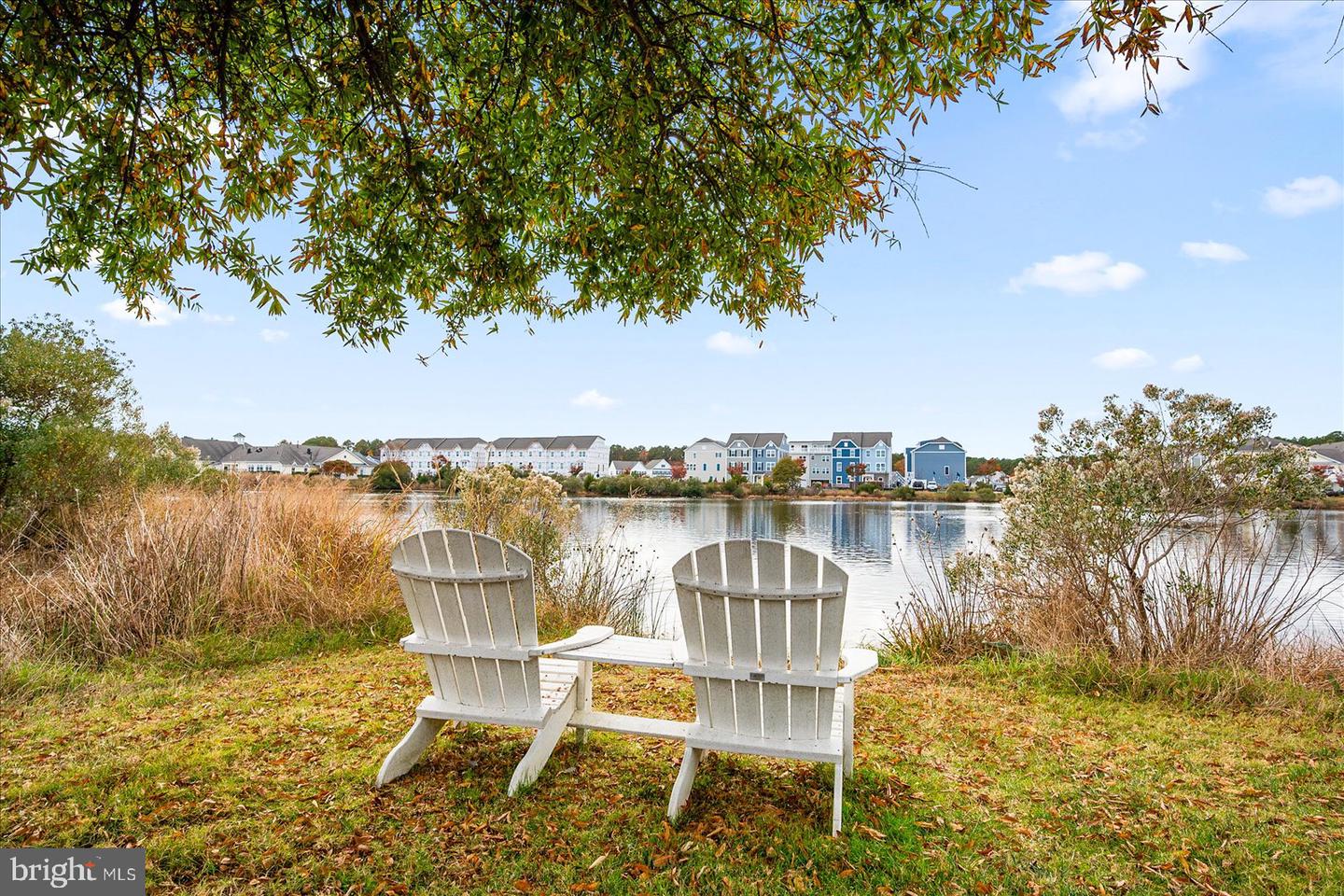 Berlin, Maryland, 21811, United States, 5 Bedrooms Bedrooms, ,4 BathroomsBathrooms,Residential,For Sale,1989737