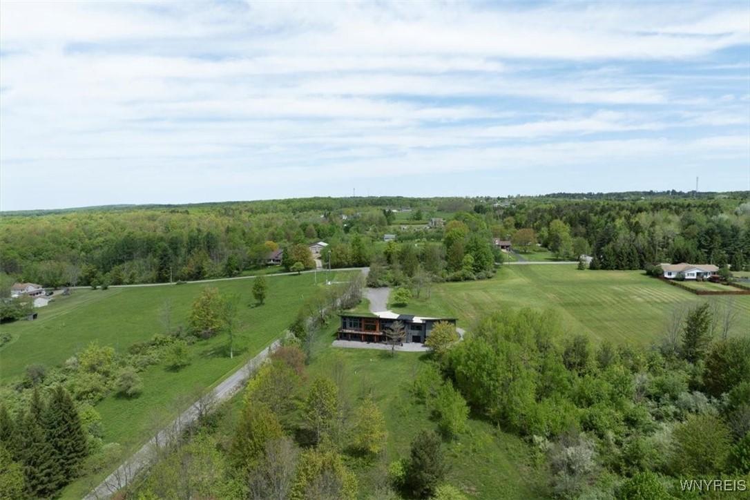 Concord, New York, 14141, United States, 3 Bedrooms Bedrooms, ,3 BathroomsBathrooms,Residential,For Sale,1823281