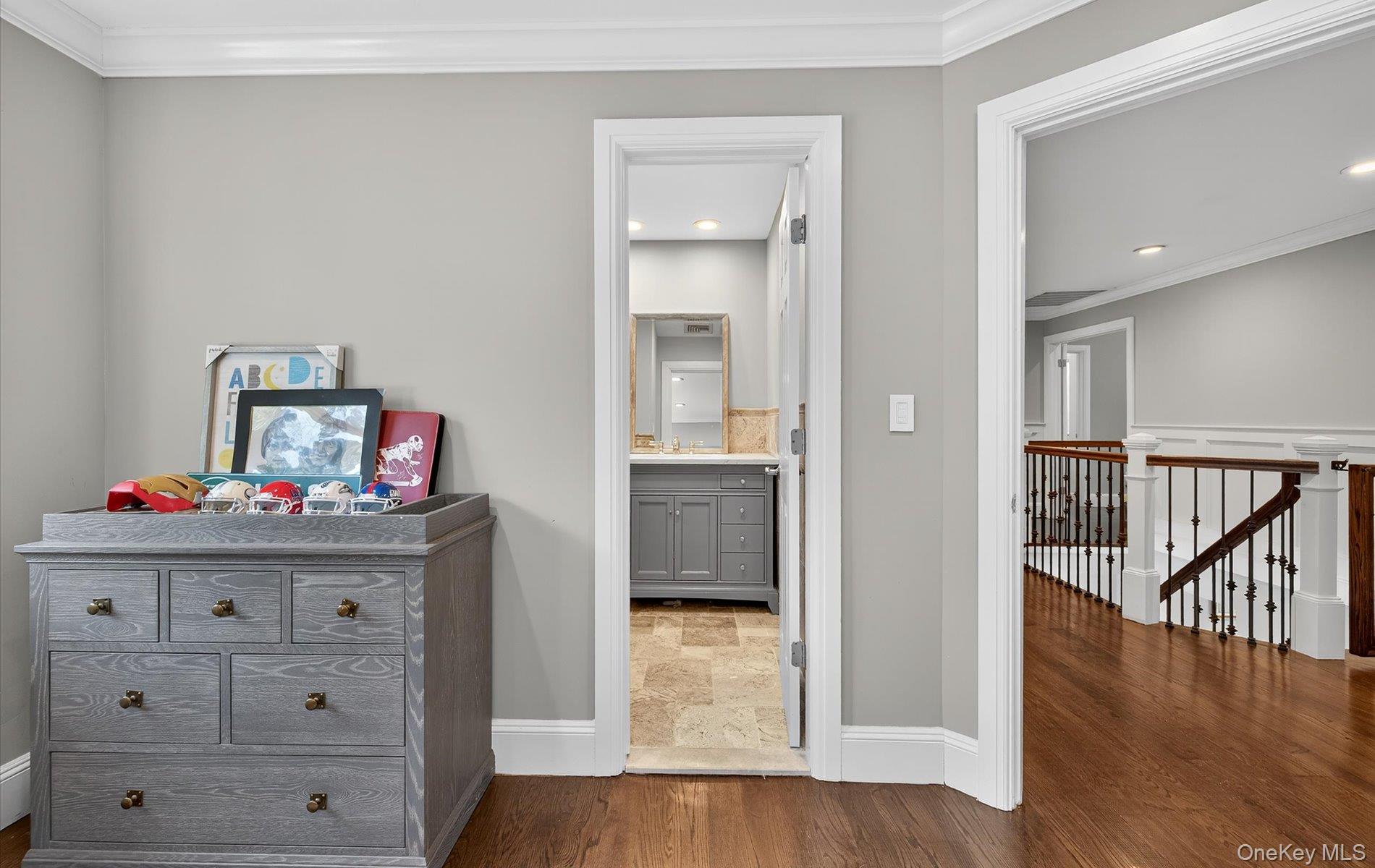 Woodbury, New York, 11797, United States, 5 Bedrooms Bedrooms, ,6 BathroomsBathrooms,Residential,For Sale,1918098