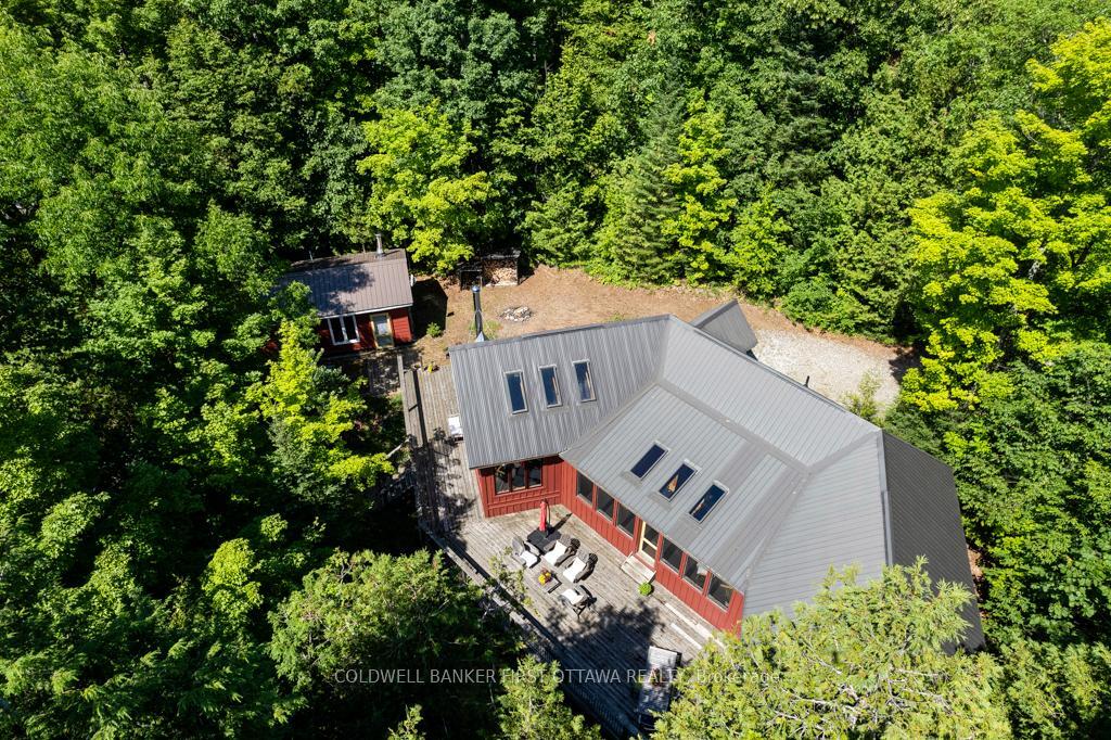 FRONTENAC, Ontario, K0H 2J0, CA, 3 Bedrooms Bedrooms, ,Residential,For Sale,1902002
