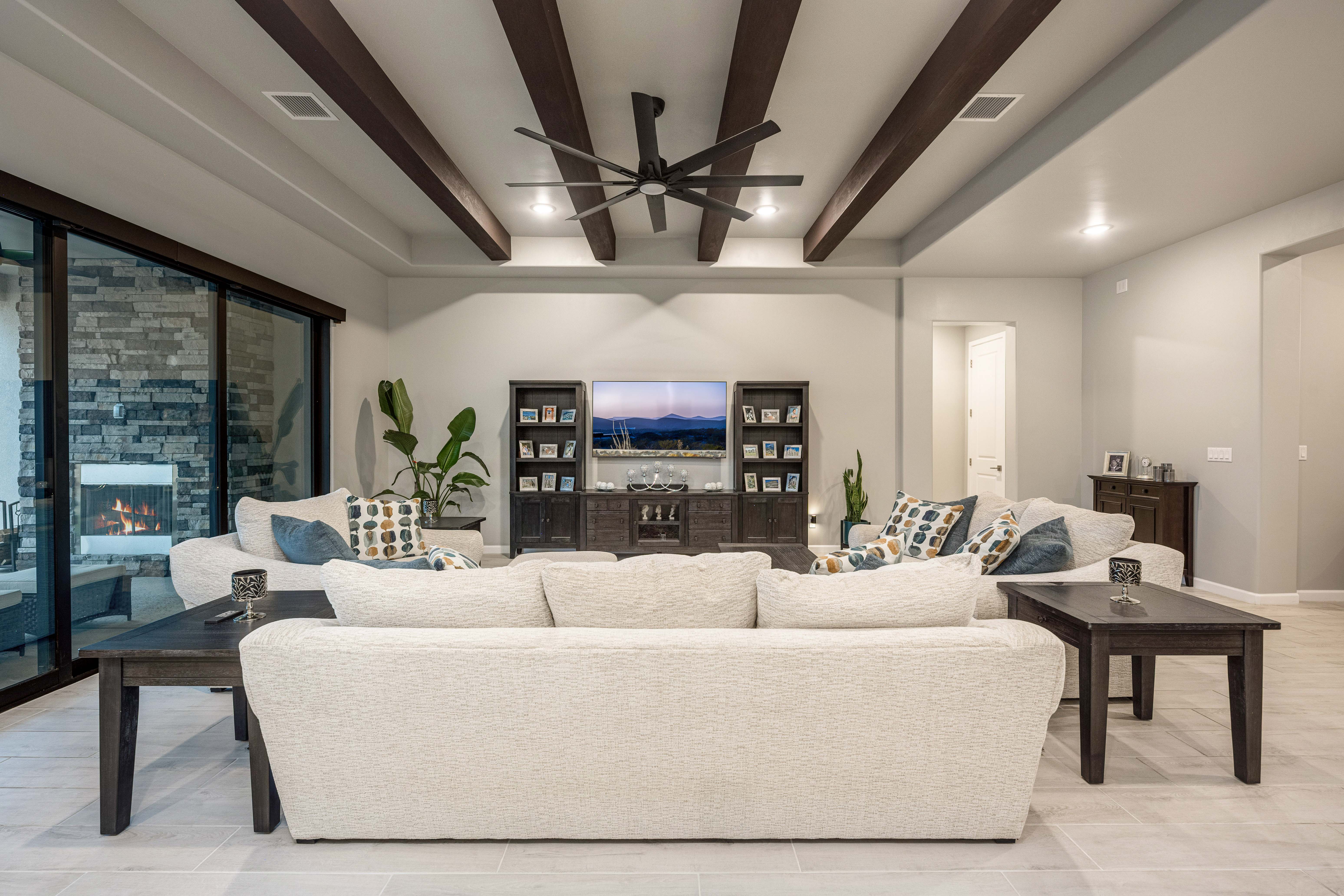 Las Cruces, New Mexico, 88011, United States, 5 Bedrooms Bedrooms, ,3 BathroomsBathrooms,Residential,For Sale,1983891