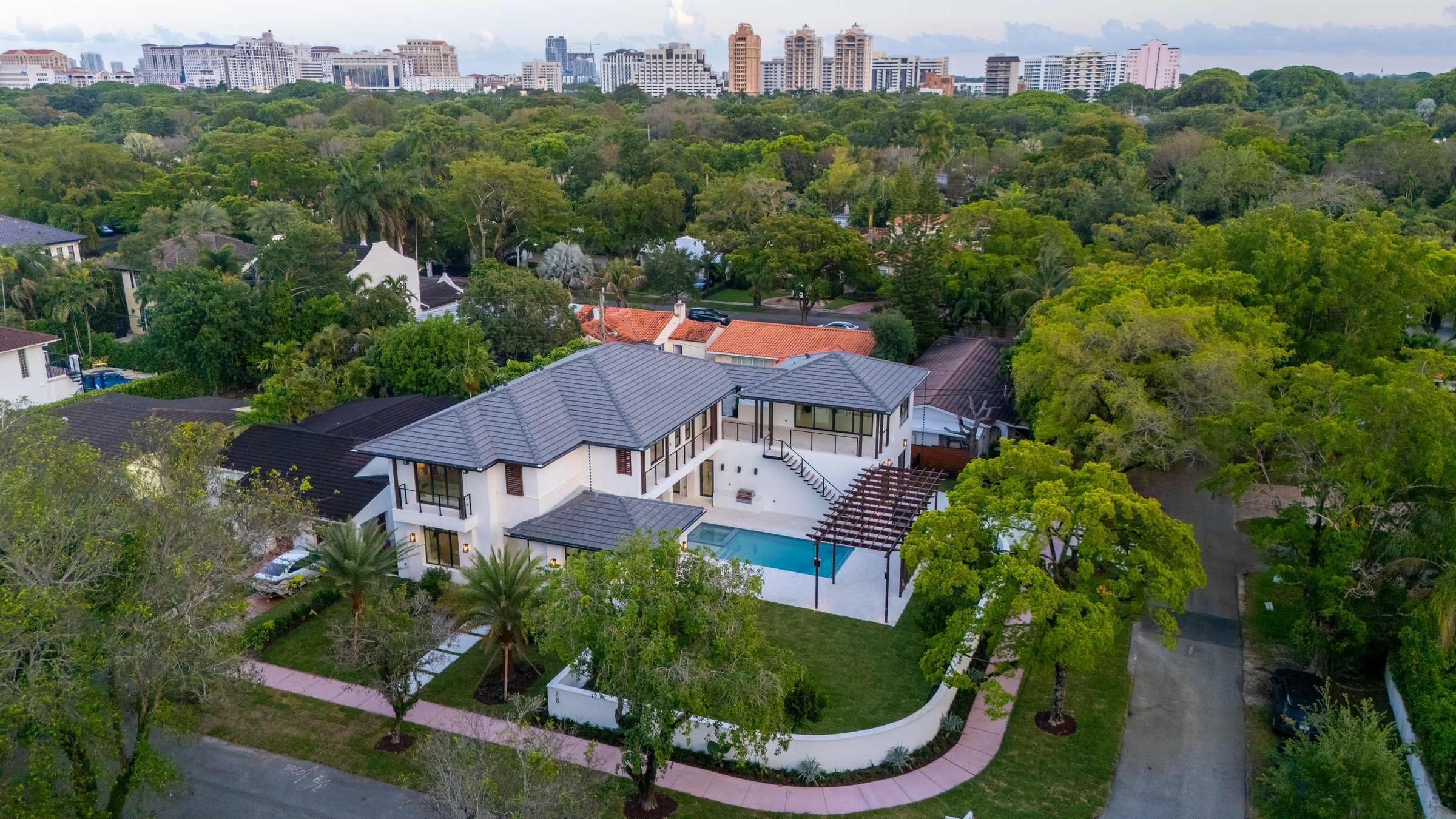  730 Zamora Ave, Coral Gables, FL, 33134 - 物件實景