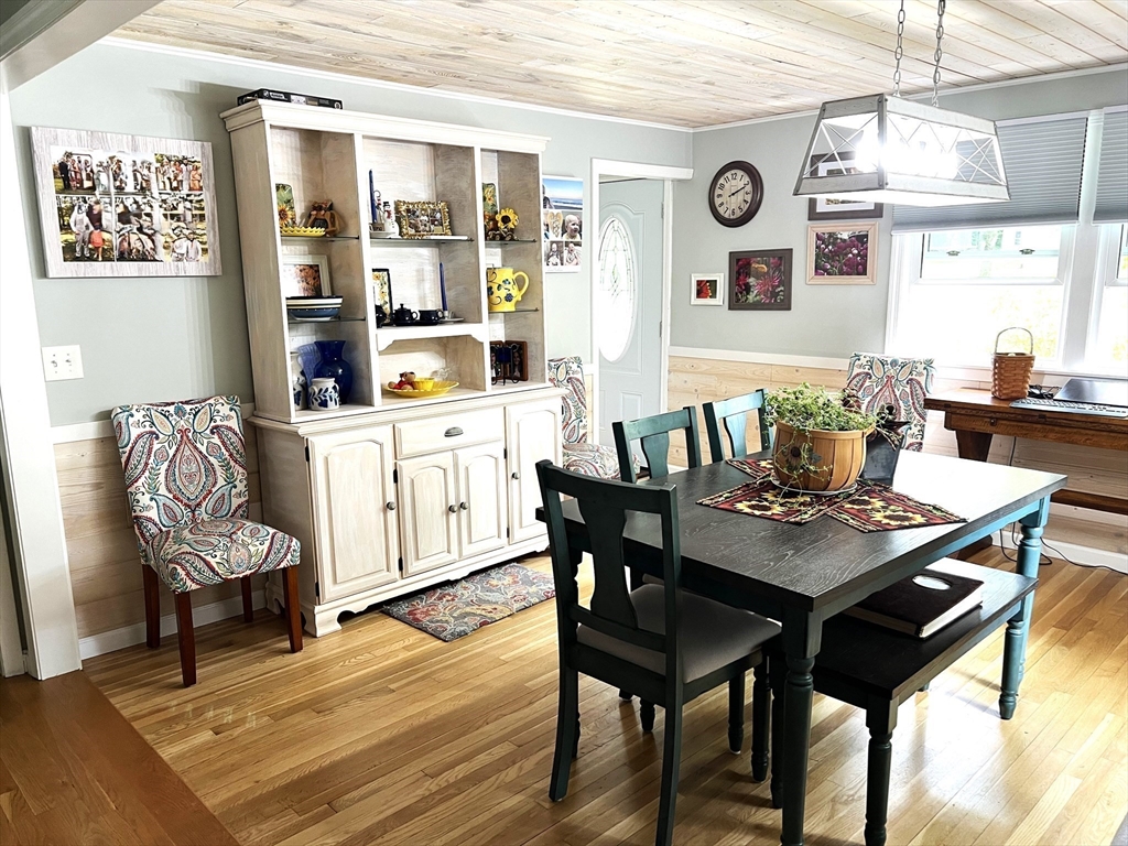 Windham, New Hampshire, 03087, United States, 3 Bedrooms Bedrooms, ,2 BathroomsBathrooms,Residential,For Sale,1939744