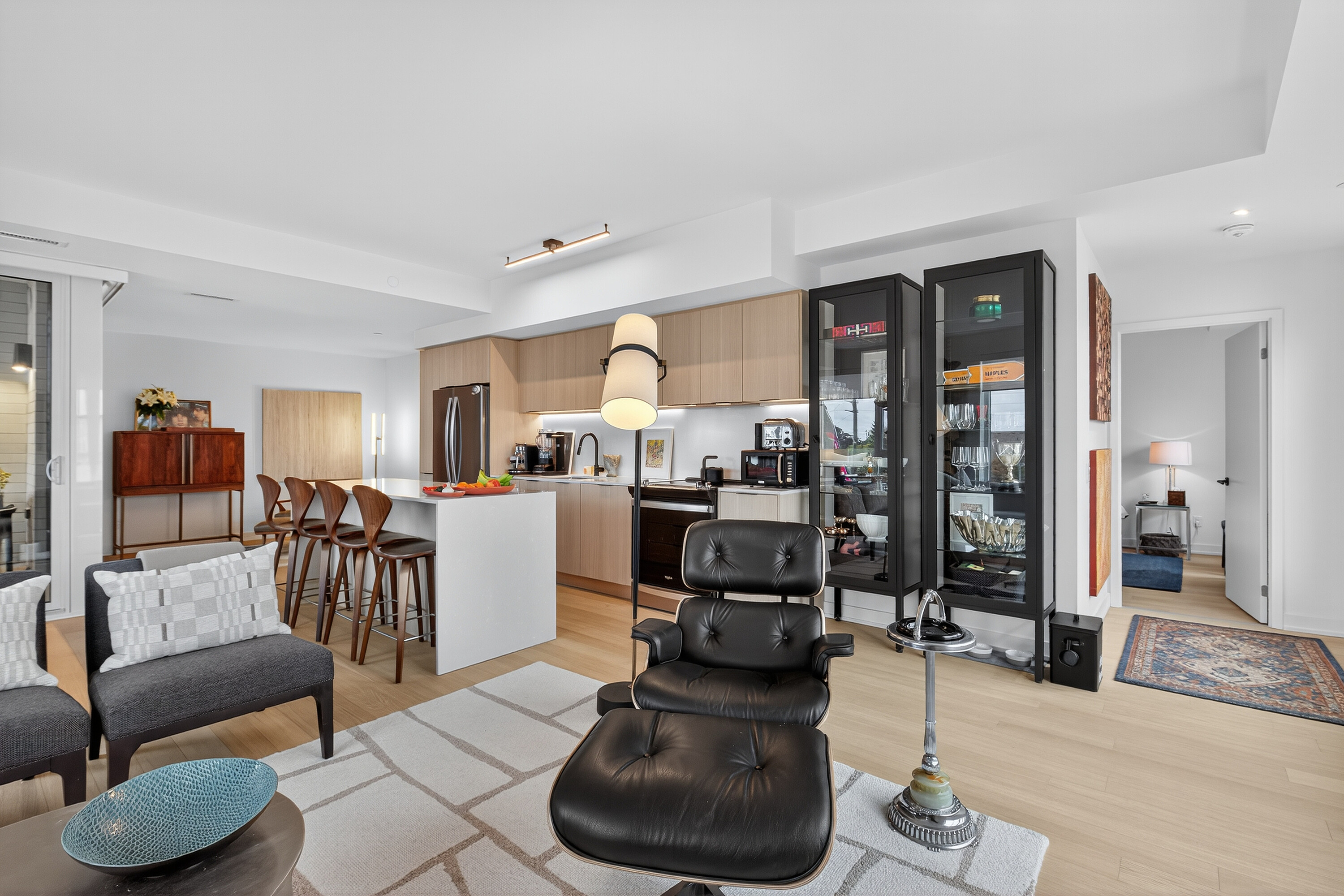  Luxury Condo Living - 物件實景