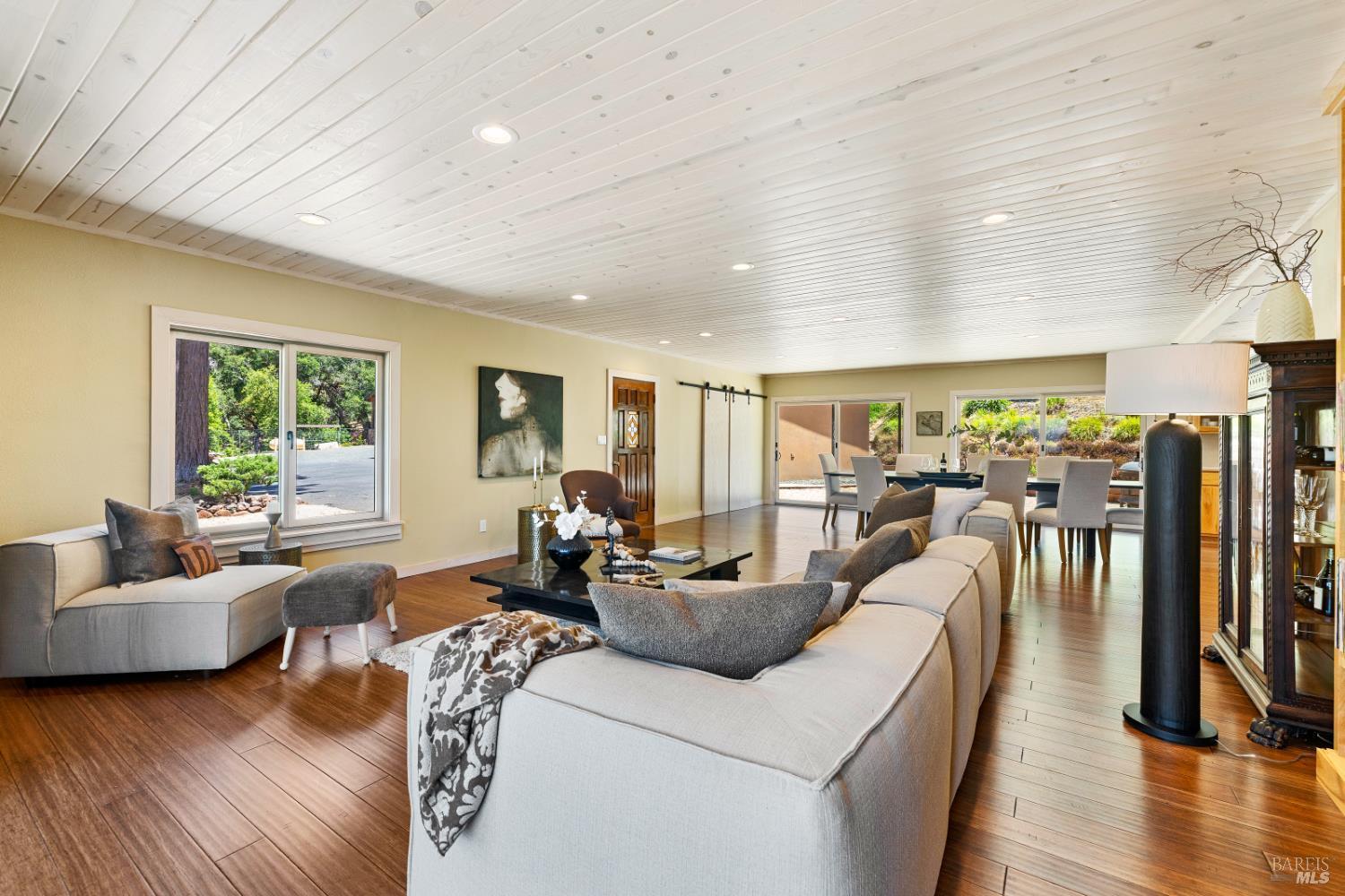 Napa, California, 94558, United States, 3 Bedrooms Bedrooms, ,2 BathroomsBathrooms,Residential,For Sale,1991409