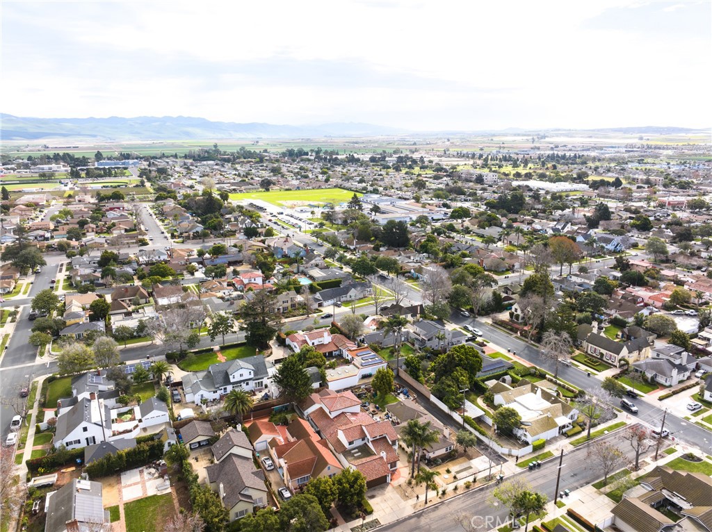 Santa Maria, California, 93454, United States, 5 Bedrooms Bedrooms, ,3 BathroomsBathrooms,Residential,For Sale,2032252