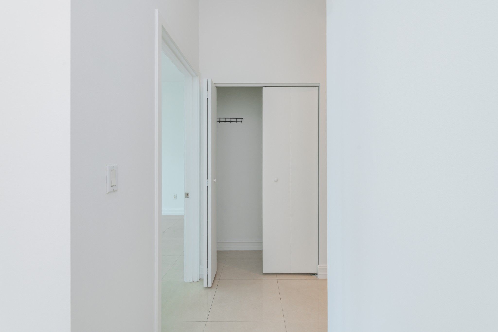  1331 Brickell Bay Dr, Miami, FL, 33131 - 物件實景