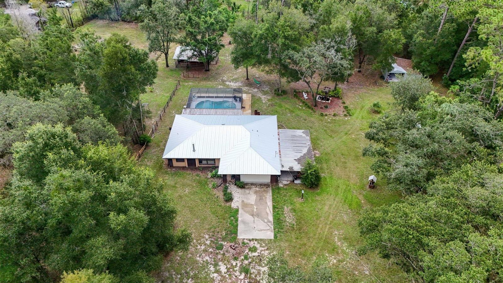 DUNNELLON, Florida, 34433, United States, 3 Bedrooms Bedrooms, ,2 BathroomsBathrooms,Residential,For Sale,1919933