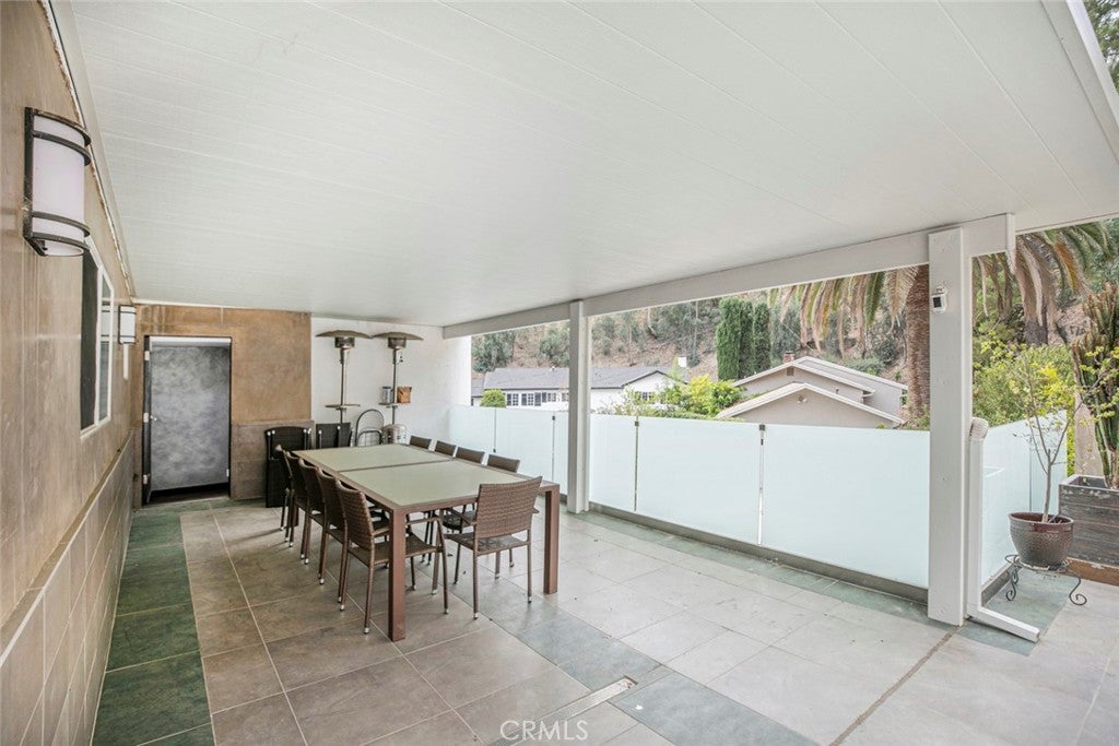 Woodland Hills, California, 91364, United States, 3 Bedrooms Bedrooms, ,3 BathroomsBathrooms,Residential,For Sale,1942330