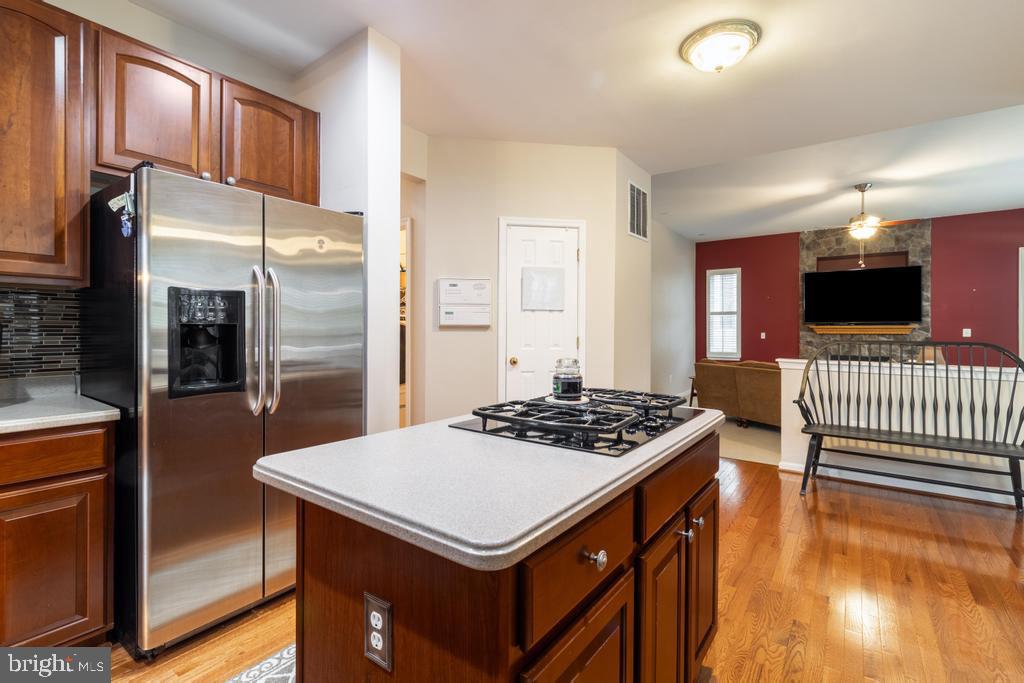 Waldorf, Maryland, 20602, United States, 4 Bedrooms Bedrooms, ,4 BathroomsBathrooms,Residential,For Sale,2001200