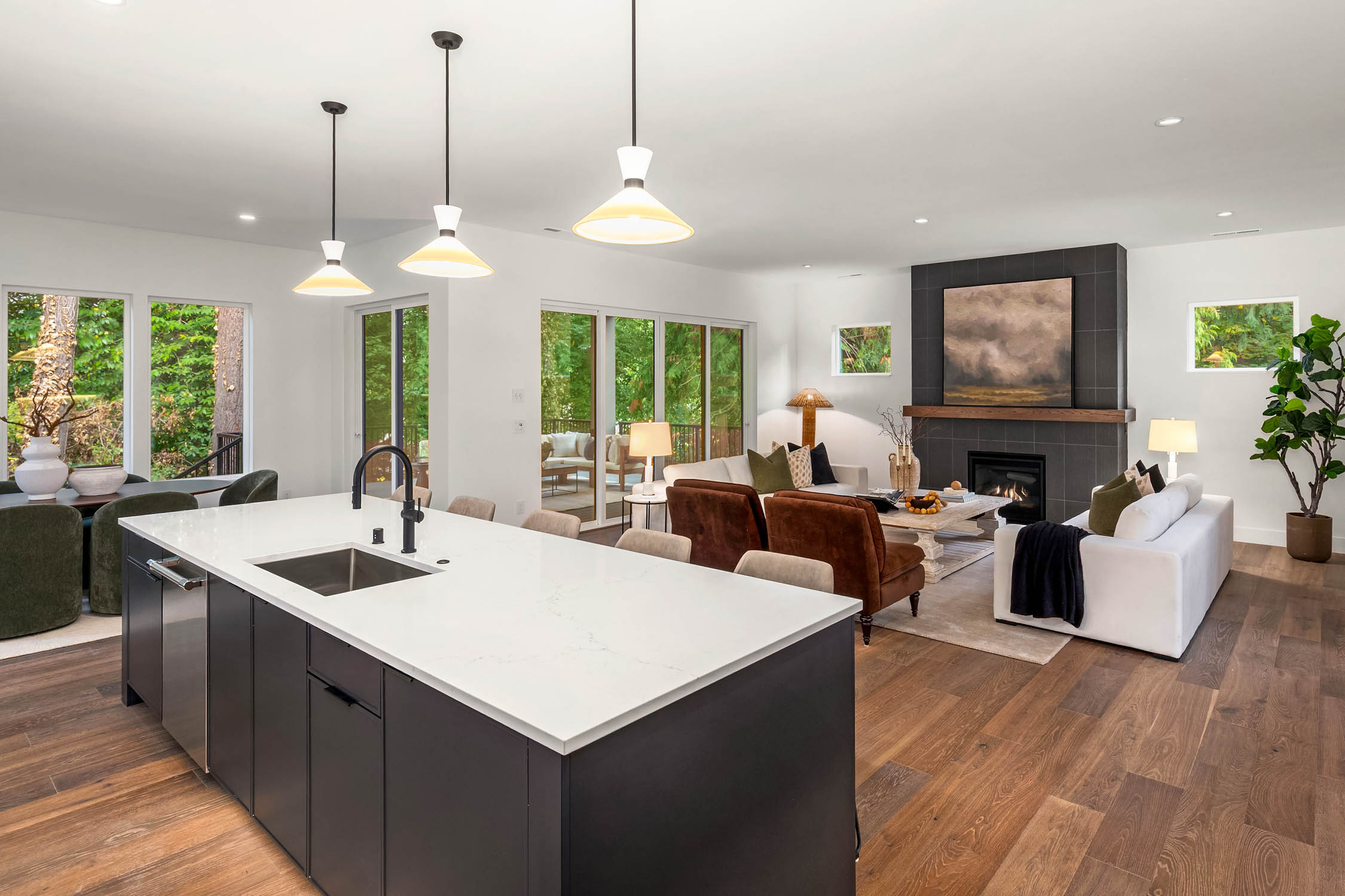  10620 NE 28th Place, Bellevue, WA 98004 - 物件實景