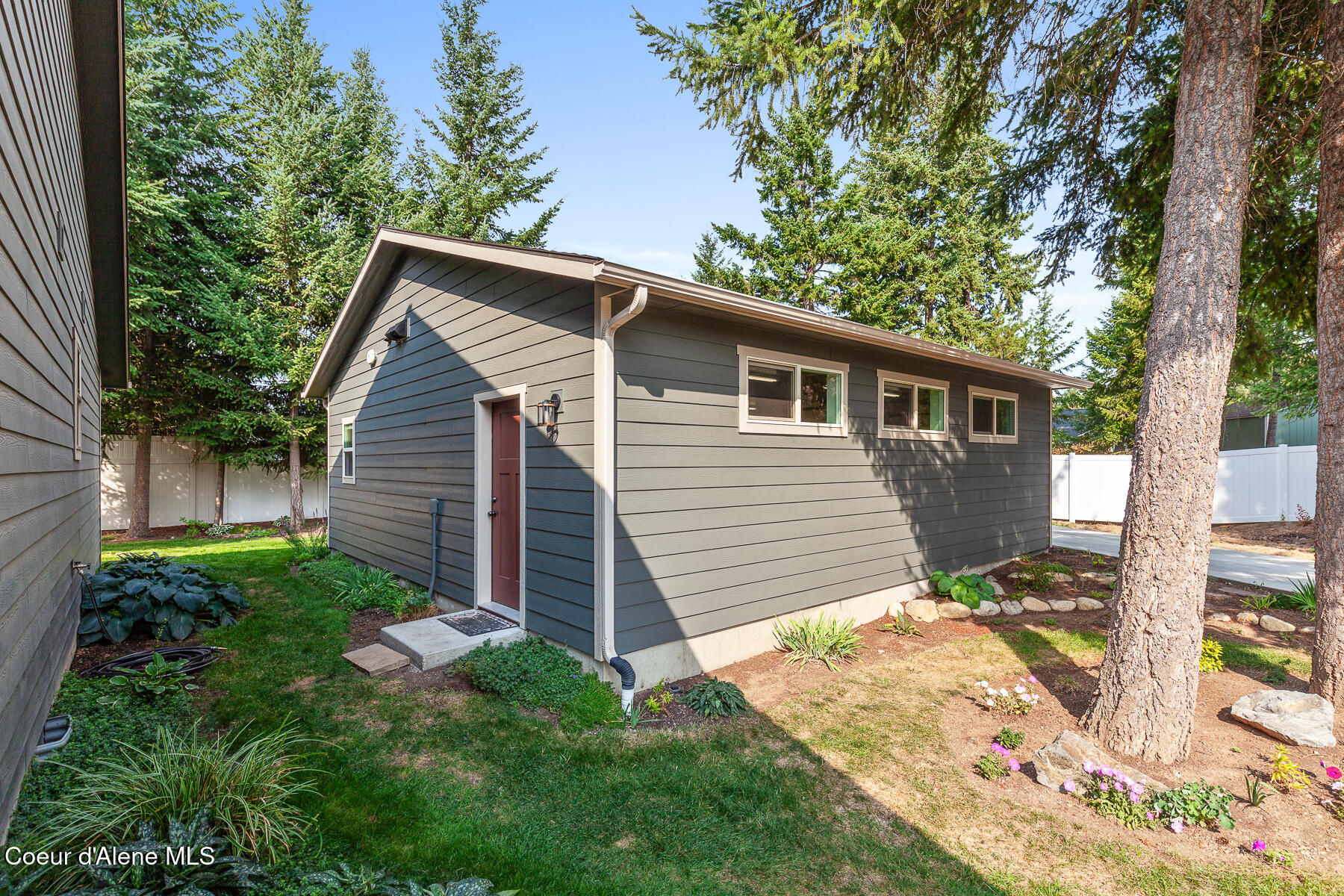 Spirit Lake, Idaho, 83869, United States, 3 Bedrooms Bedrooms, ,2 BathroomsBathrooms,Residential,For Sale,1981363