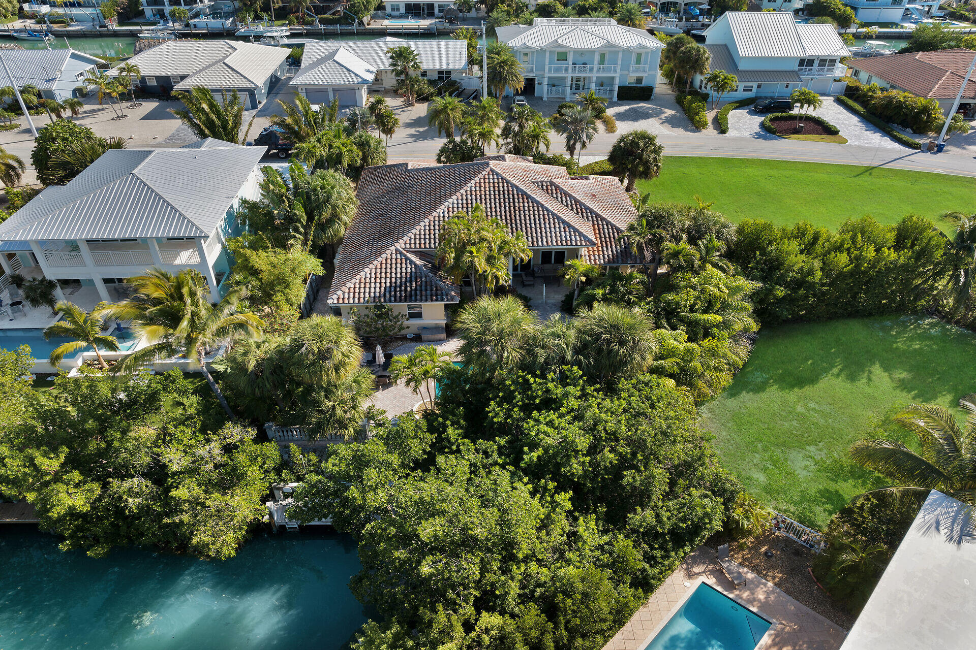 Key Colony, Florida, 33051, United States, 5 Bedrooms Bedrooms, ,3 BathroomsBathrooms,Residential,For Sale,2002039
