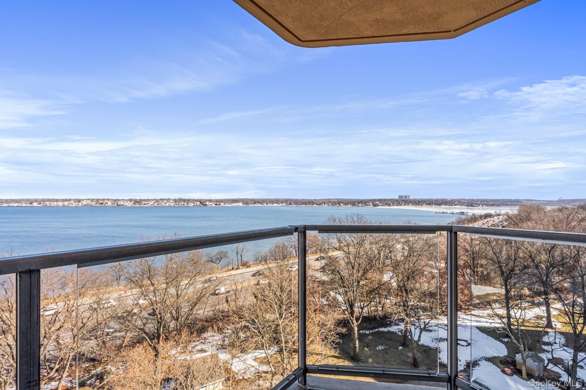 Bayside, New York, 11360, United States, 3 Bedrooms Bedrooms, ,2 BathroomsBathrooms,Residential,For Sale,2048394