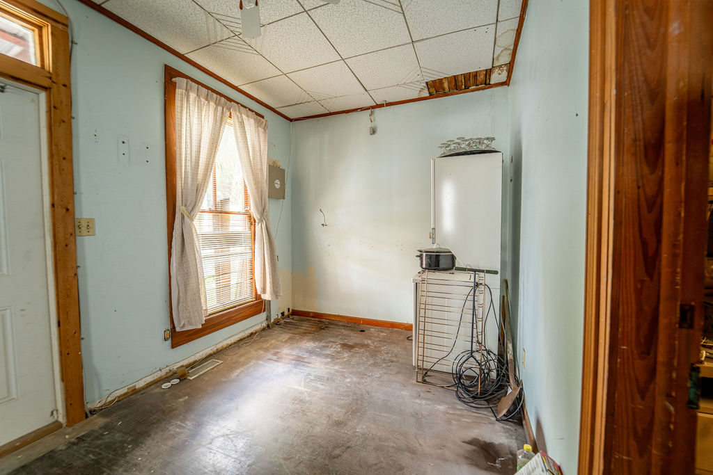 Pensacola, Florida, 32502, United States, 3 Bedrooms Bedrooms, ,2 BathroomsBathrooms,Residential,For Sale,1979545