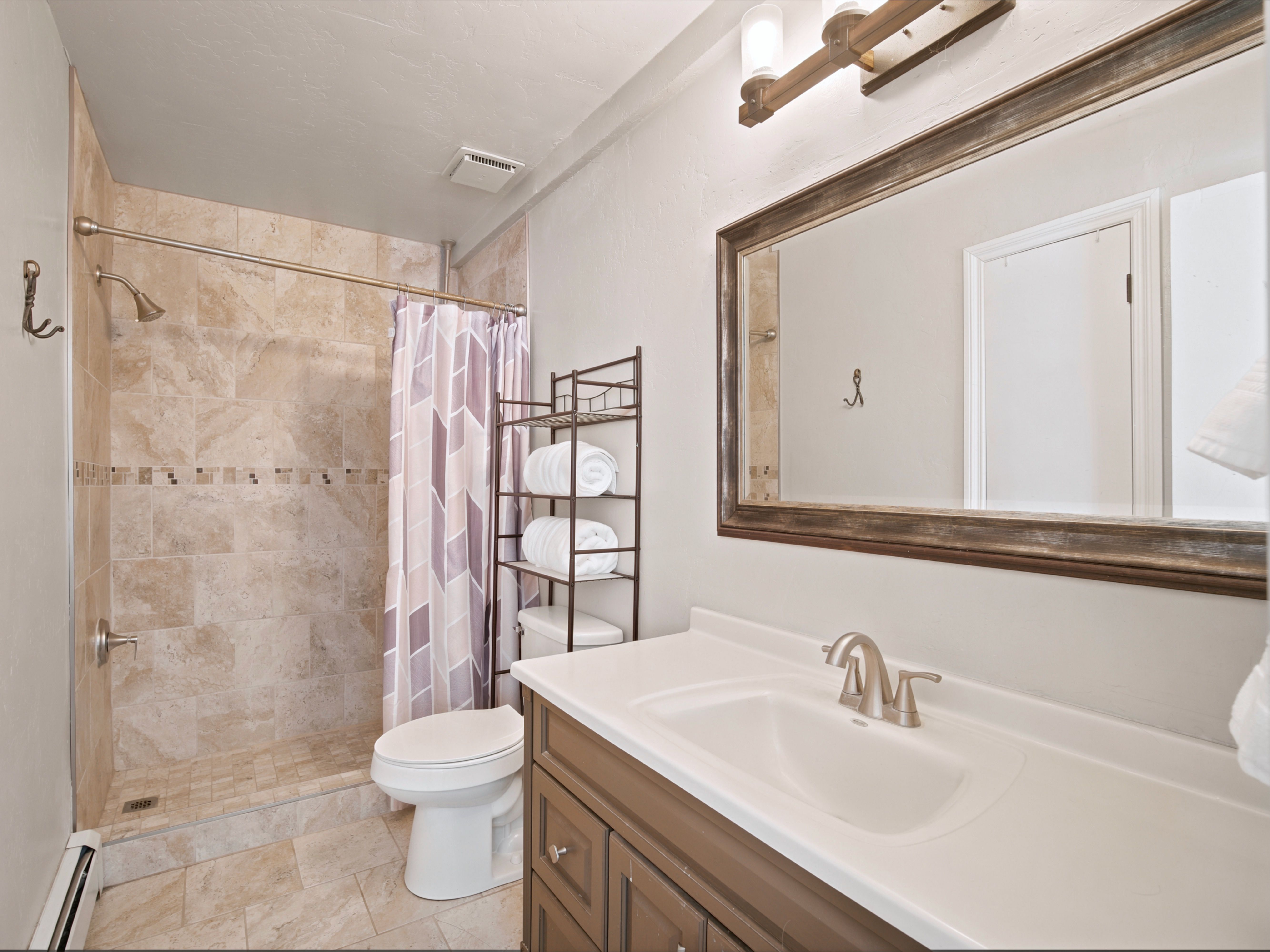  2421 Hidden Valley Drive, Other, CO, 81507 - 物件實景