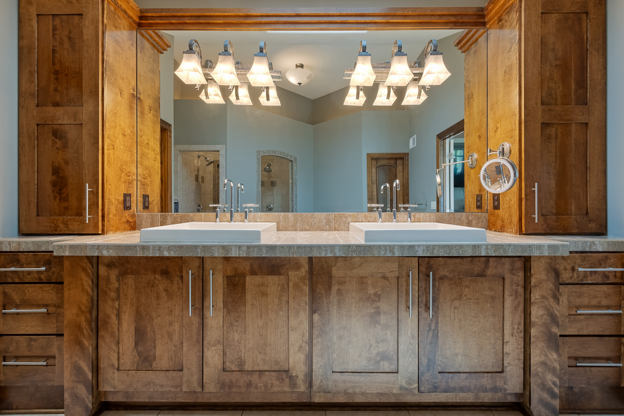  9920 Skyview Lane, Lenexa, KS 66220 - 物件實景