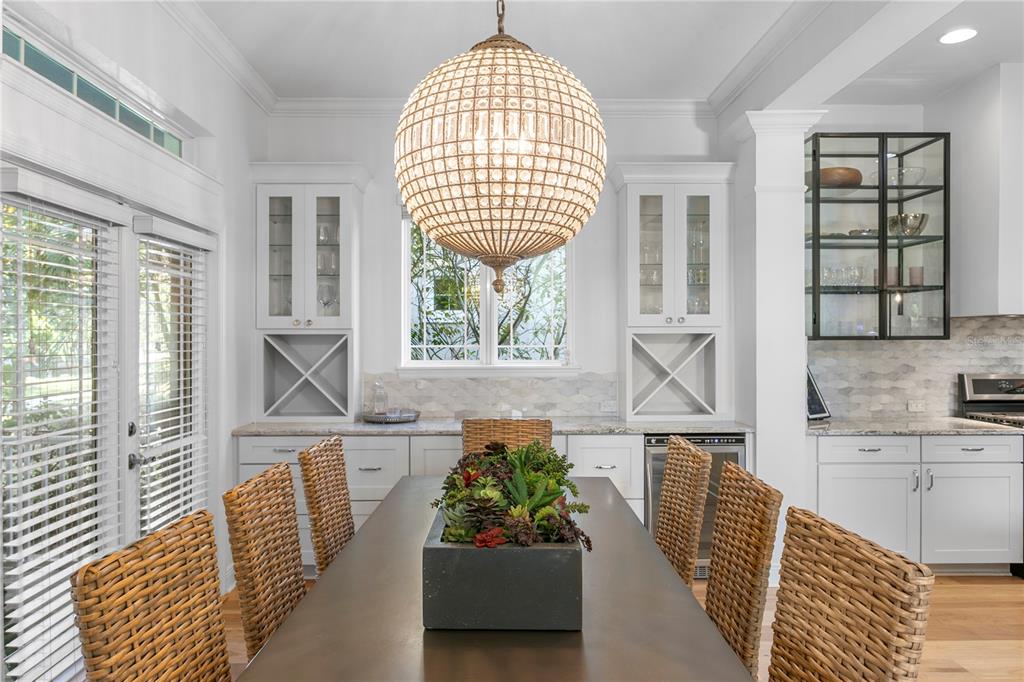 Lithia, Florida, 33547, United States, 5 Bedrooms Bedrooms, ,4 BathroomsBathrooms,Residential,For Sale,1997364