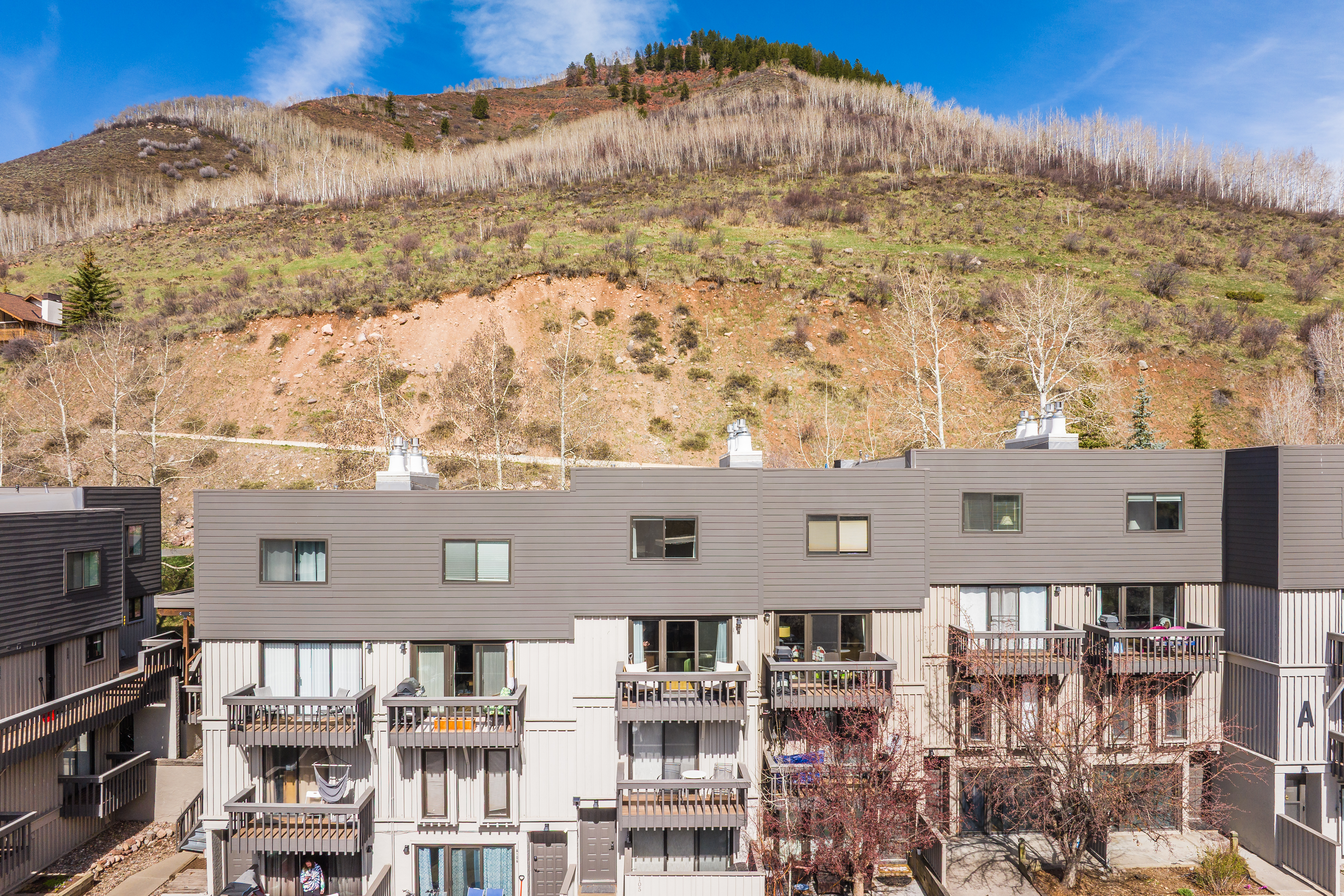  Brooktree Residence #205A - 物件實景