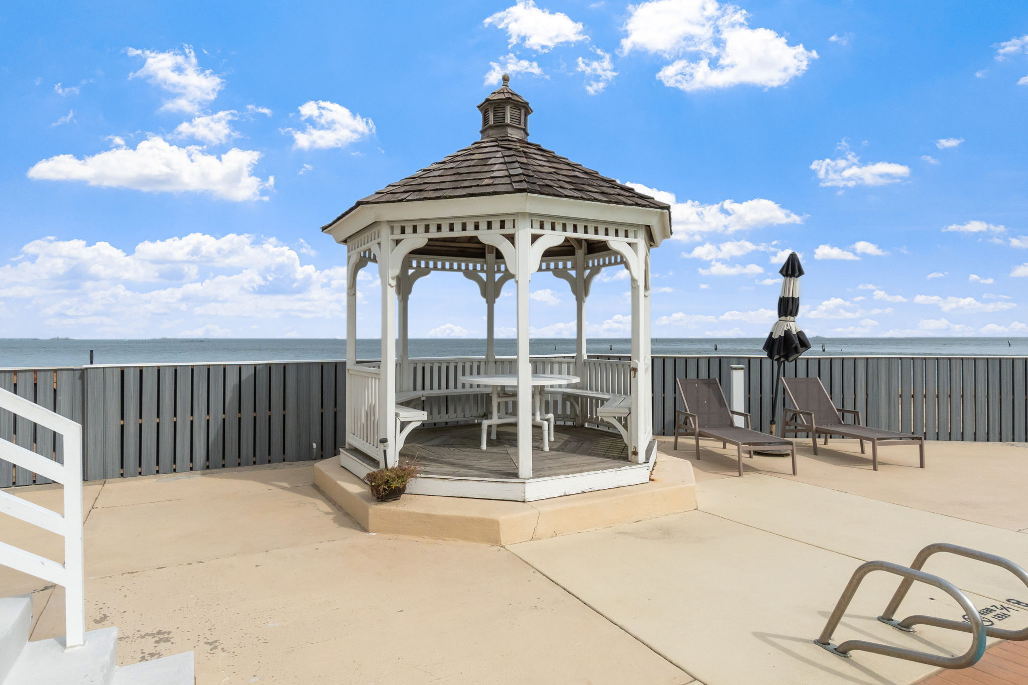  3556 Shore Drive, Virginia Beach, VA, 23455 - 物件實景