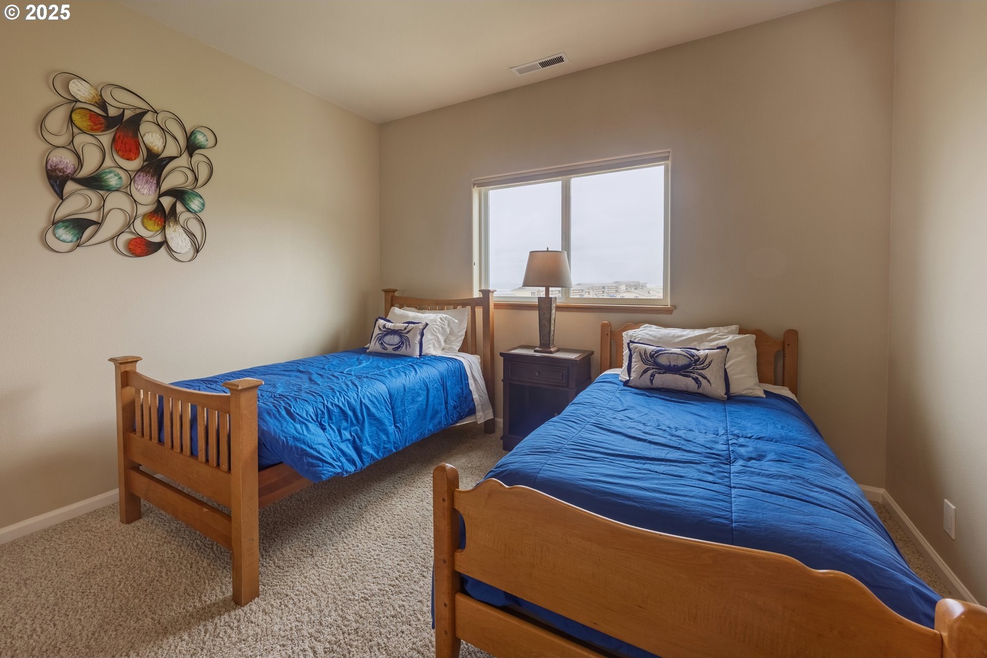 Lincoln City, Oregon, 97367, United States, 4 Bedrooms Bedrooms, ,3 BathroomsBathrooms,Residential,For Sale,1793948