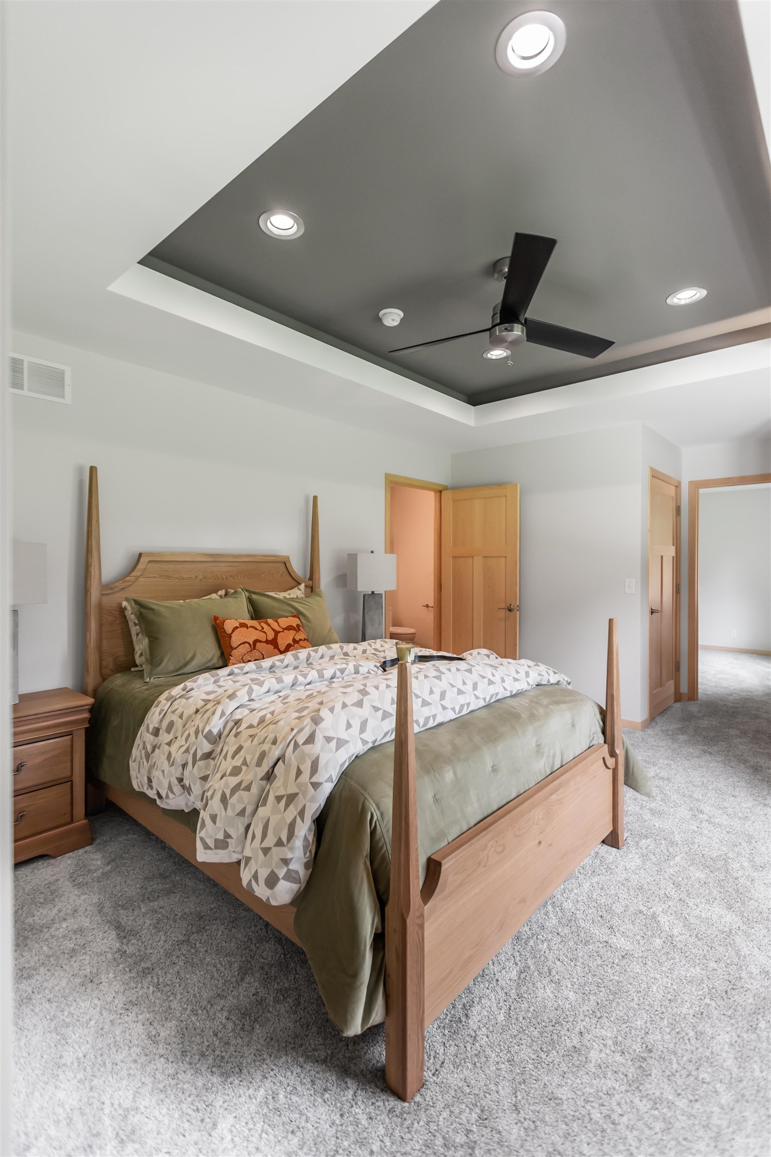 Milton, Wisconsin, 53563, United States, 3 Bedrooms Bedrooms, ,2 BathroomsBathrooms,Residential,For Sale,1983737