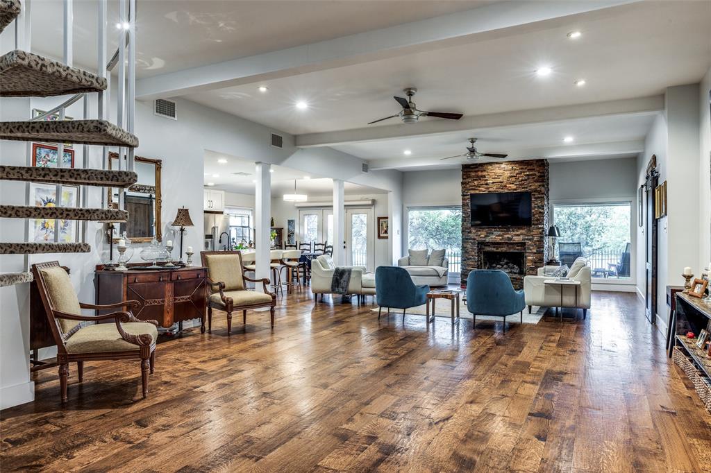 Dallas, Texas, 75228, United States, 4 Bedrooms Bedrooms, ,3 BathroomsBathrooms,Residential,For Sale,1888632