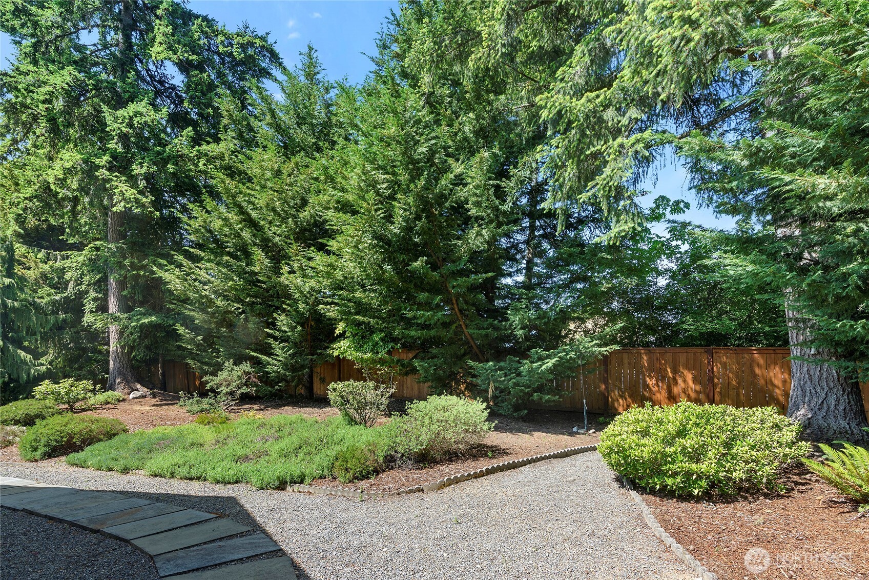 Bremerton, Washington, 98311, United States, 3 Bedrooms Bedrooms, ,1 BathroomBathrooms,Residential,For Sale,1848979