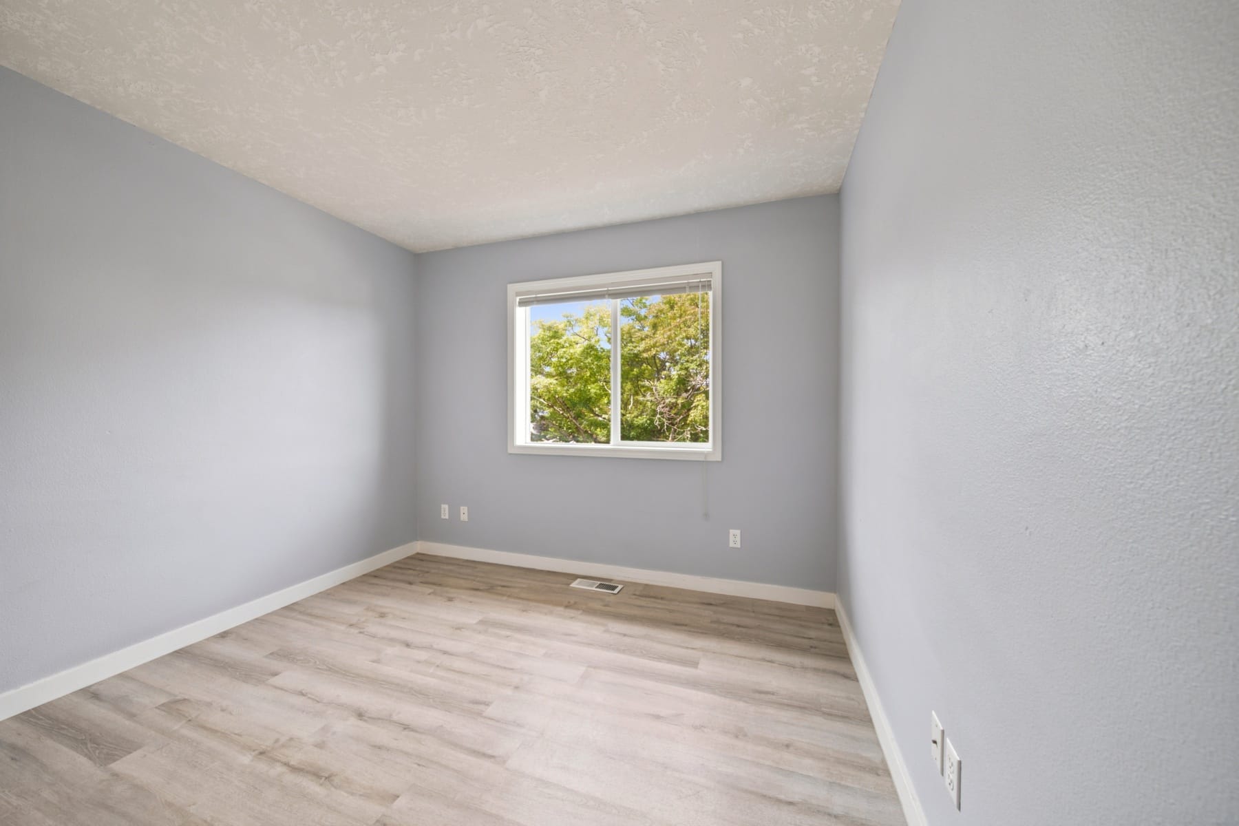  1475 ORCHARDVIEW AVE NW Salem, OR 97304 - 物件實景