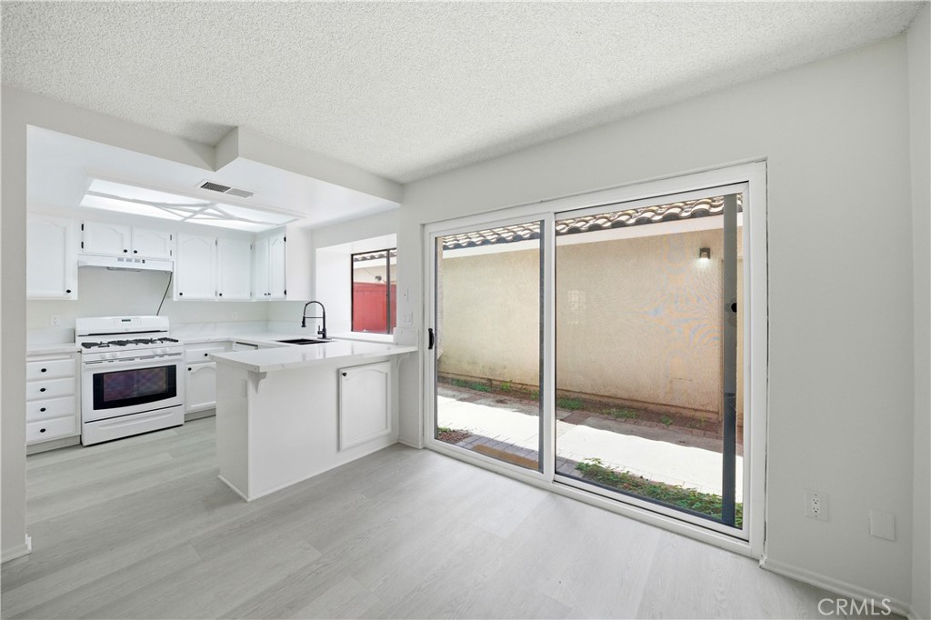 Diamond Bar, California, 91765, United States, 3 Bedrooms Bedrooms, ,3 BathroomsBathrooms,Residential,For Sale,2037944