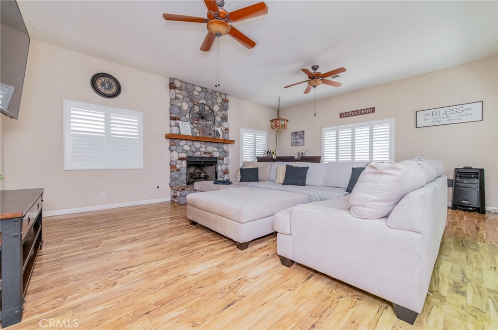 La Habra, California, 90631, United States, 3 Bedrooms Bedrooms, ,2 BathroomsBathrooms,Residential,For Sale,1973907