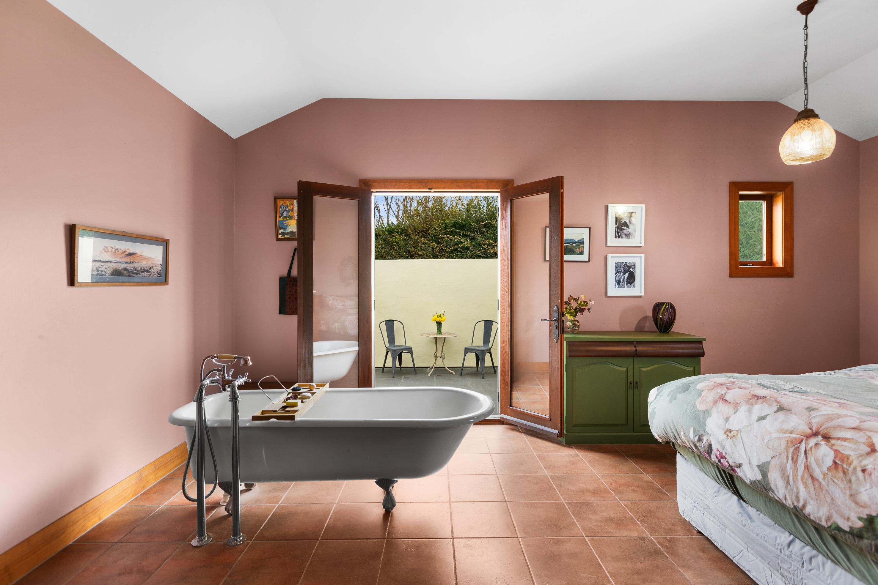  A French-Inspired Country Home Like No Other - 物件實景