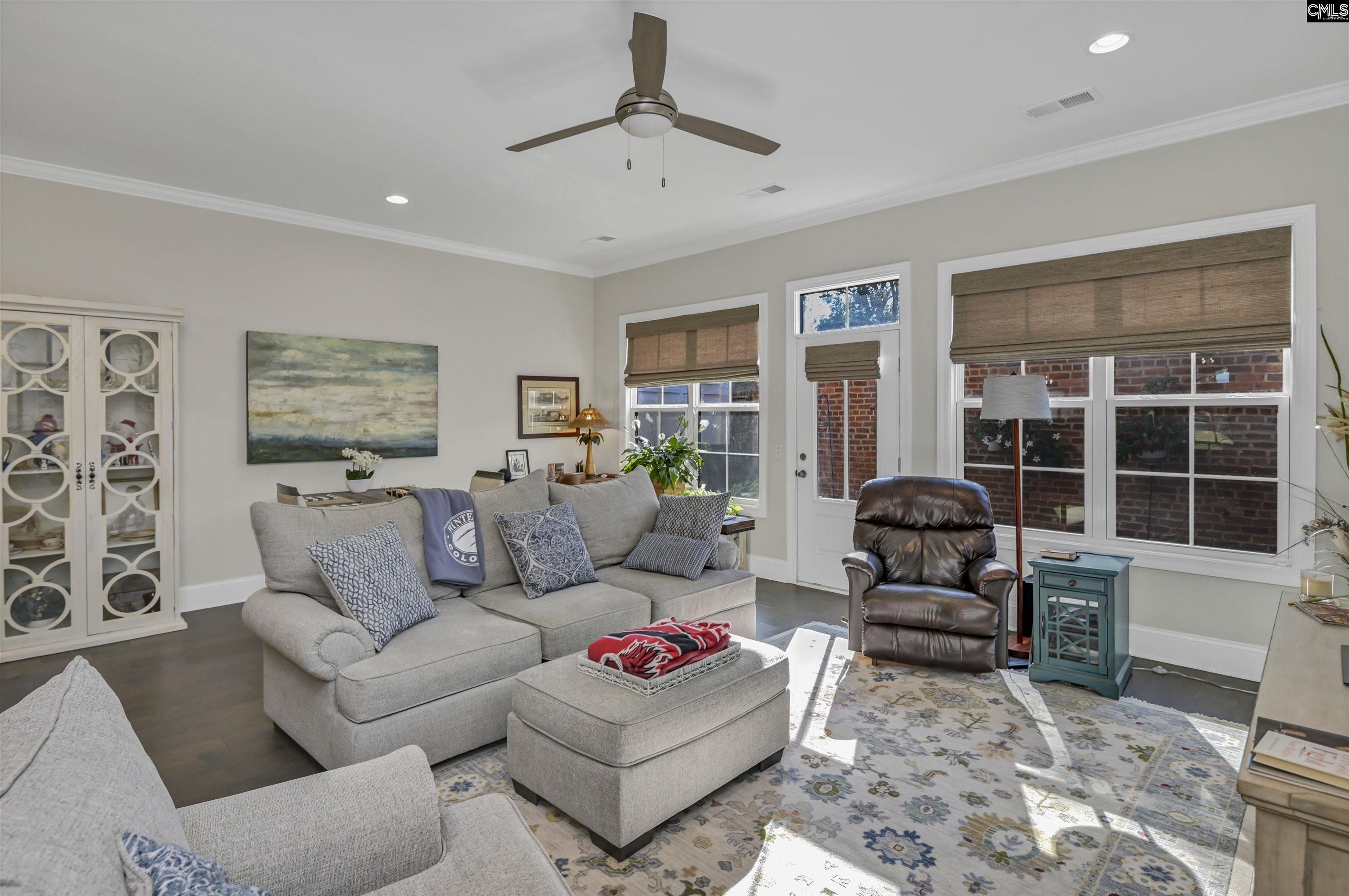 Columbia, South Carolina, 29201, United States, 3 Bedrooms Bedrooms, ,3 BathroomsBathrooms,Residential,For Sale,1971207