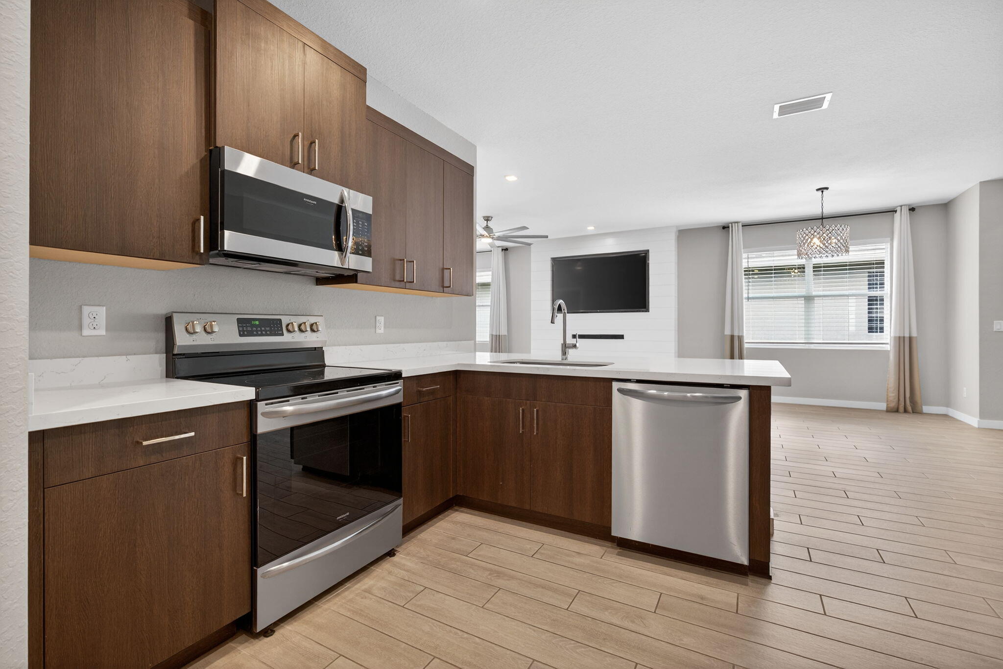 Hobe Sound, Florida, 33455, United States, 2 Bedrooms Bedrooms, ,2 BathroomsBathrooms,Residential,For Sale,2000566