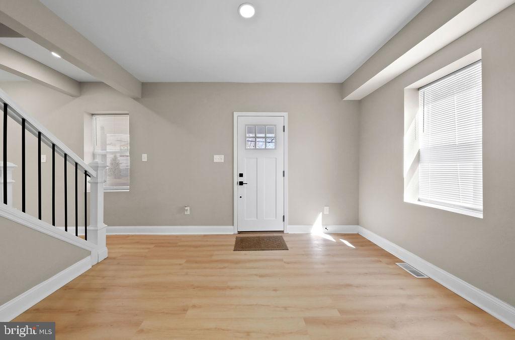 Cinnaminson, New Jersey, 08077, United States, 5 Bedrooms Bedrooms, ,4 BathroomsBathrooms,Residential,For Sale,2032212
